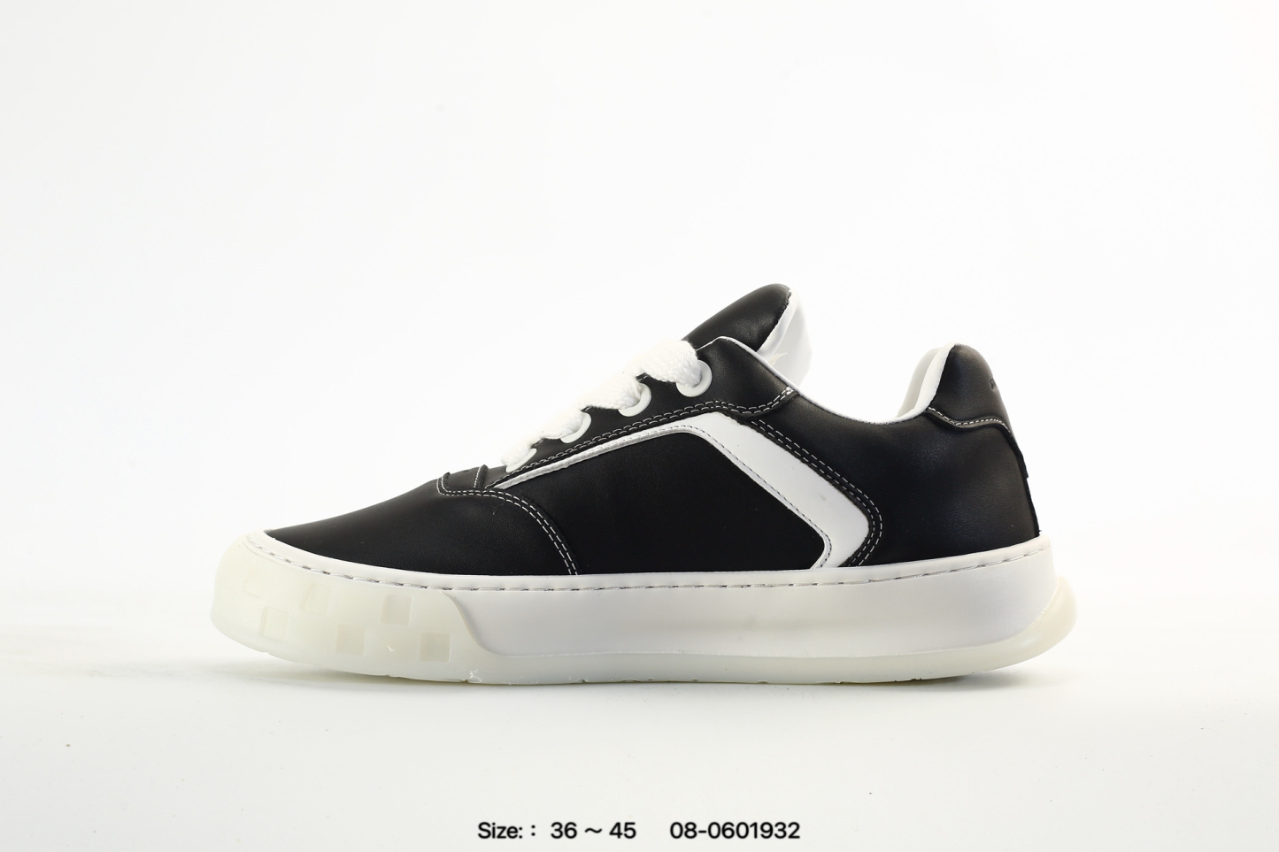 Louis Vuitton Tilted スエードレザーのスニーカー