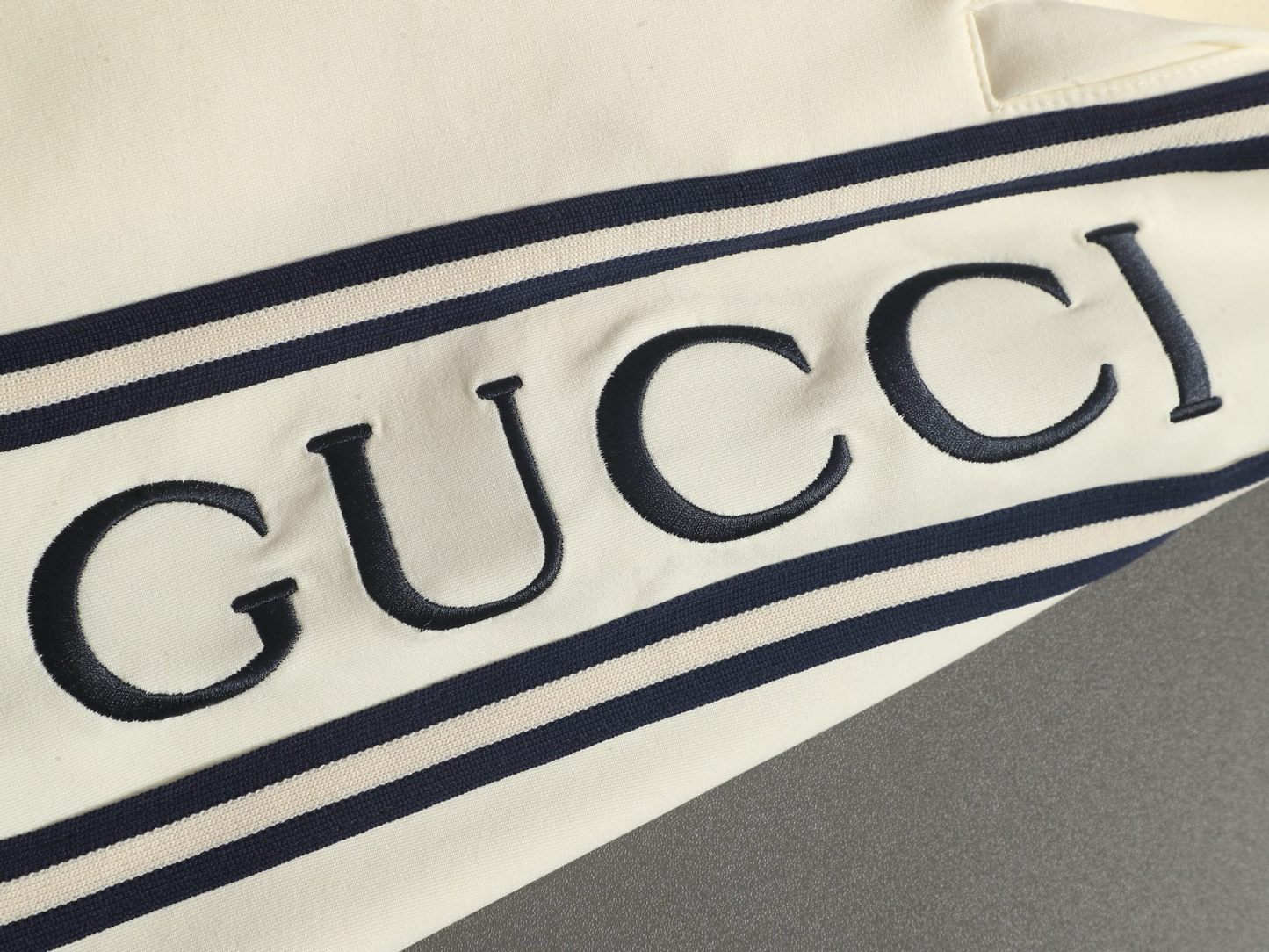 【GUCCI】ショートパンツ