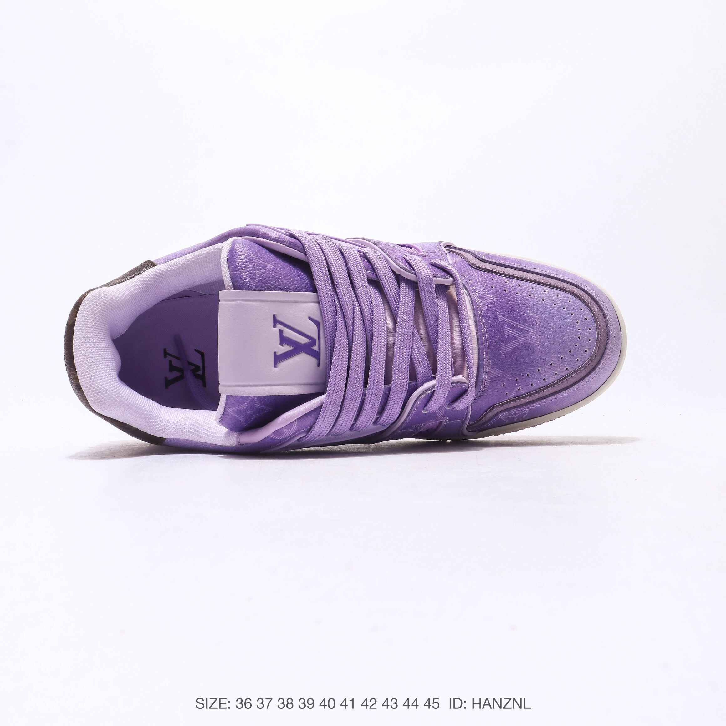 LOUIS VUITTON LV Trainer ローカットスニーカー 3 色