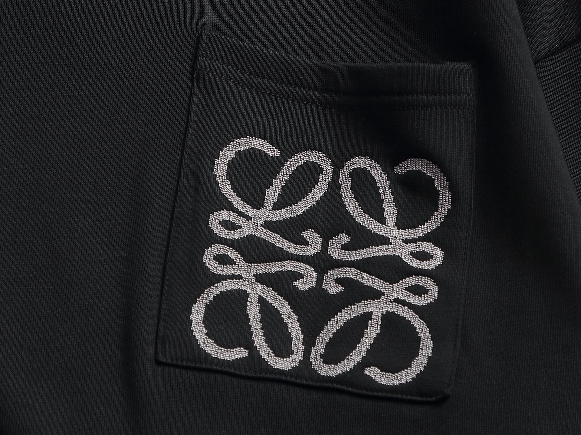 【LOEWE】刺繍長袖 T シャツ