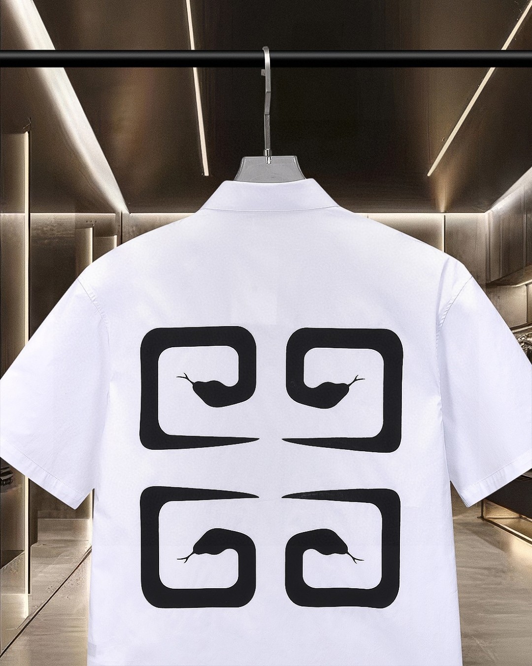 【GIVENCHY】半袖シャツ