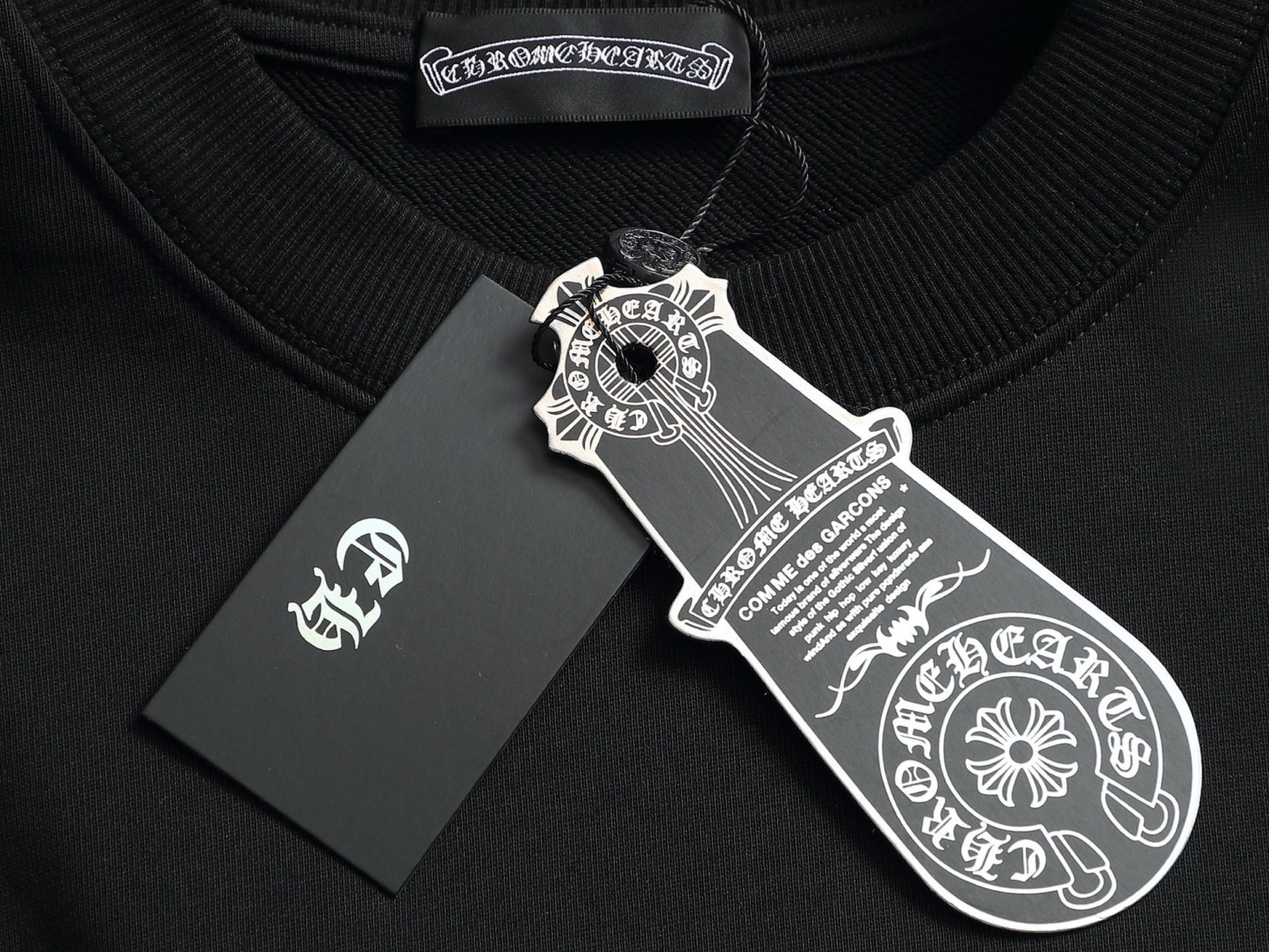 【CHROME HEARTS】刺繍長袖 T シャツ