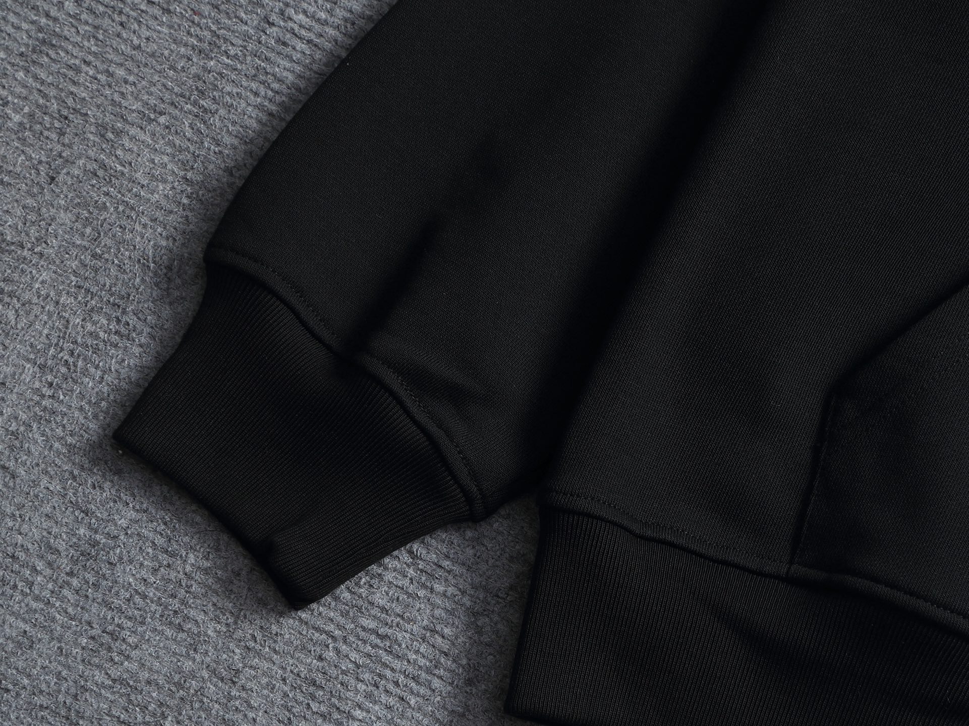【LOEWE】ロエベ 刺繍パーカー