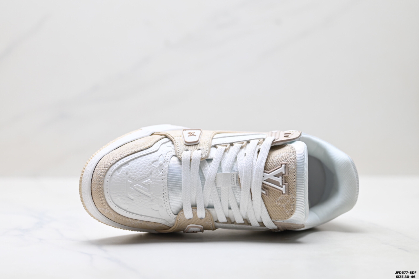 Louis Vuitton Trainer Sneaker Low スニーカー