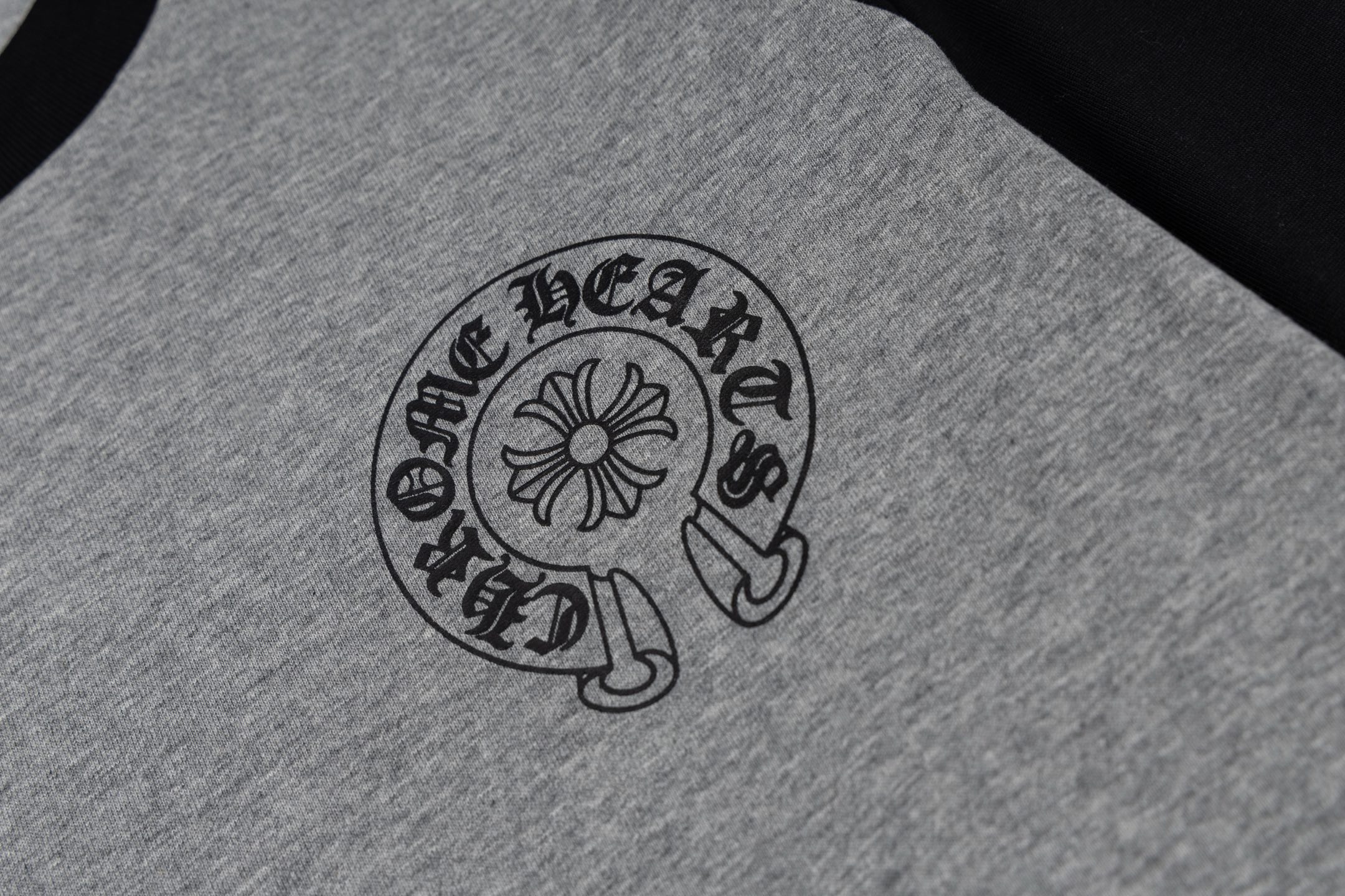 【CHROME HEARTS】長袖 T シャツ