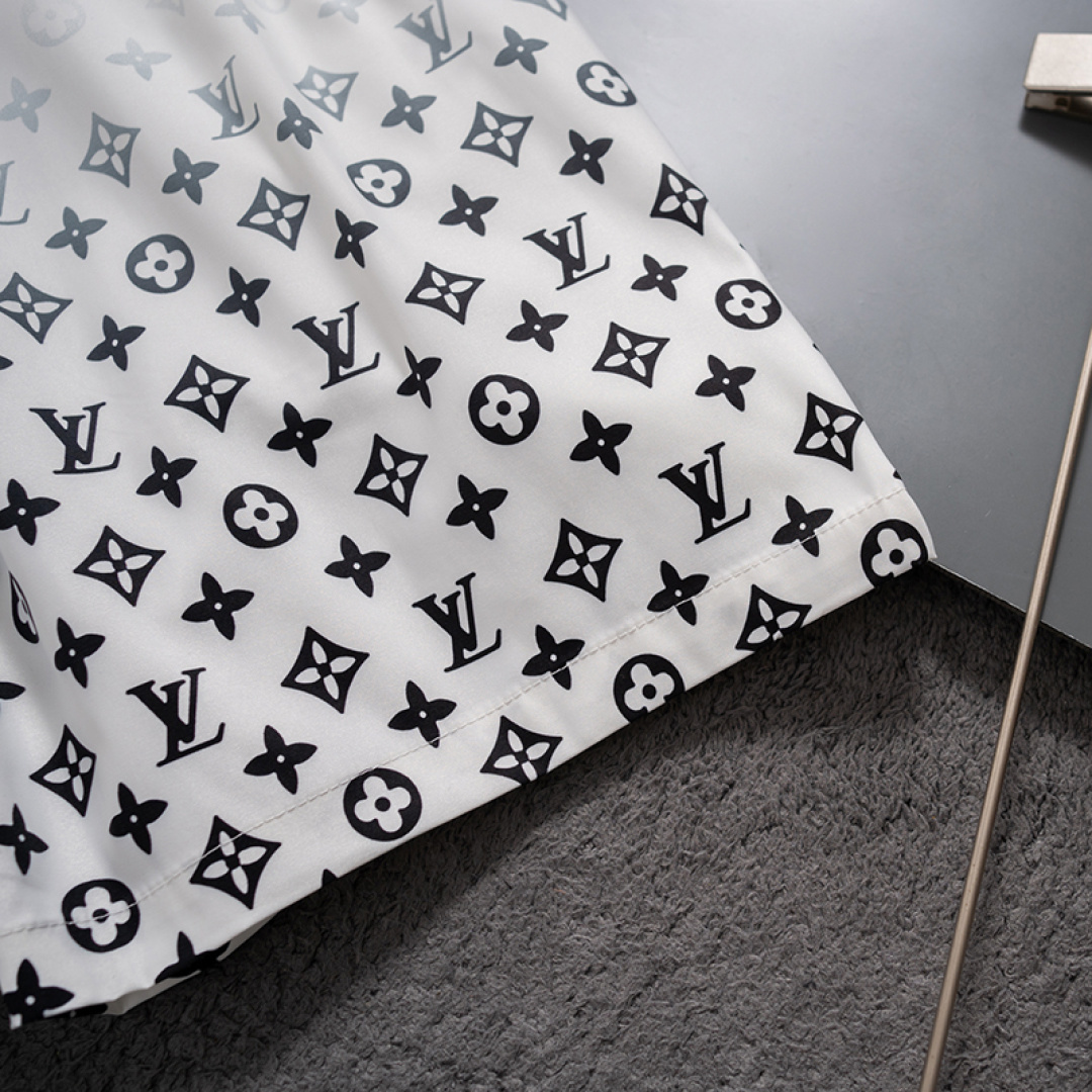【LOUIS VUITTON】ショートパンツ
