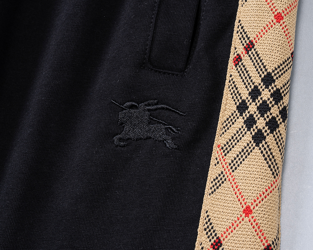 【BURBERRY】半袖T シャツショートパンツ セットアップ