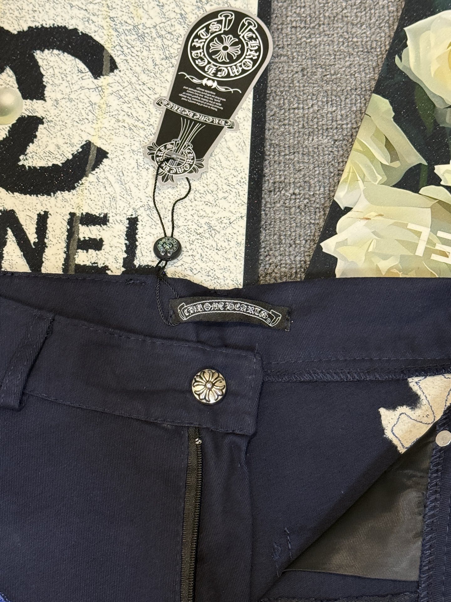 【CHROME HEARTS】ショートパンツ