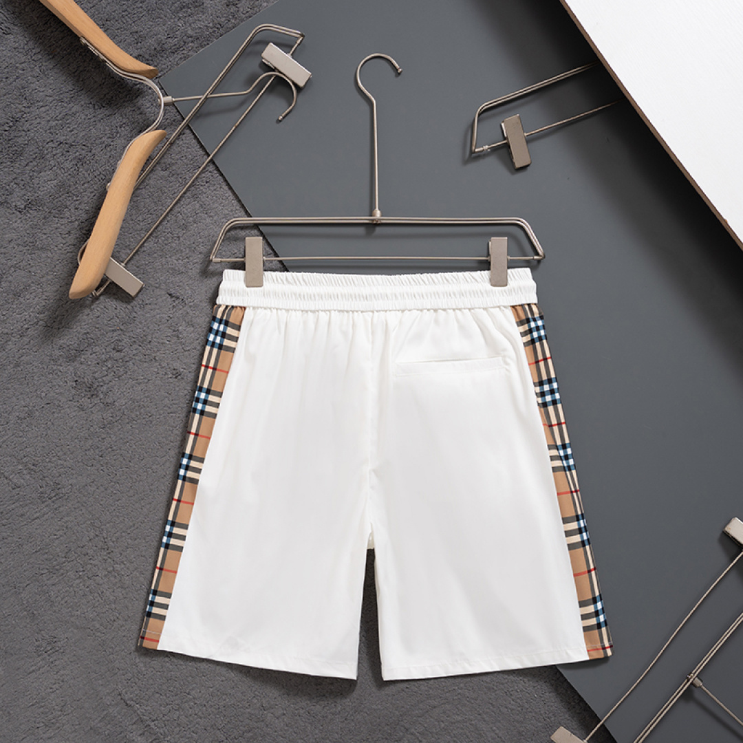 【BURBERRY】ショートパンツ