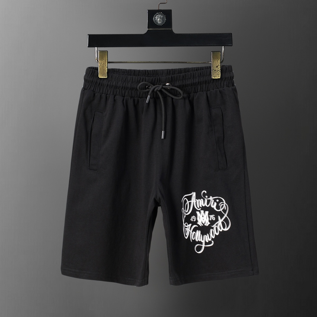【AMIRI】半袖T シャツショートパンツ セットアップ