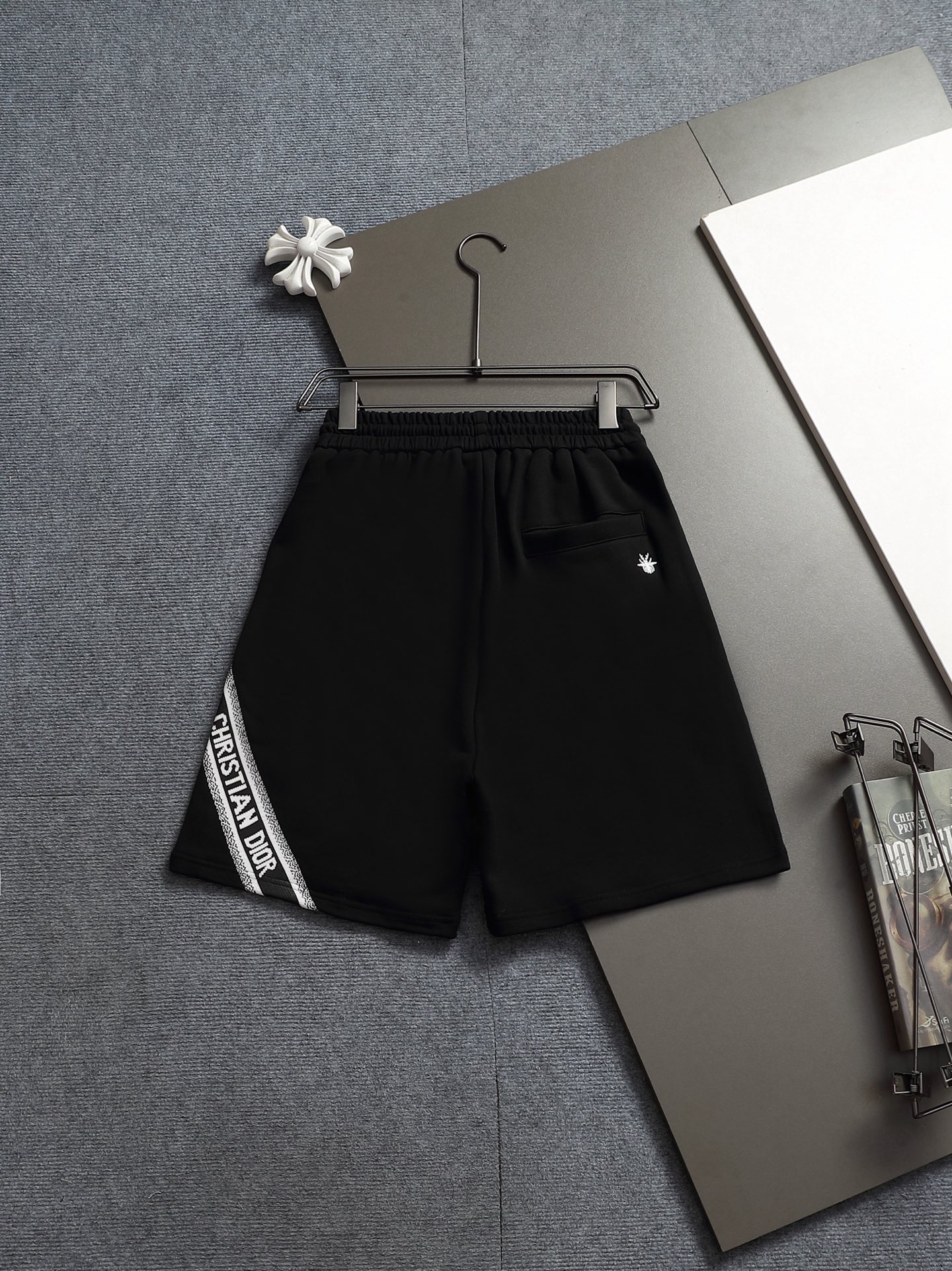 【DIOR】ショートパンツ
