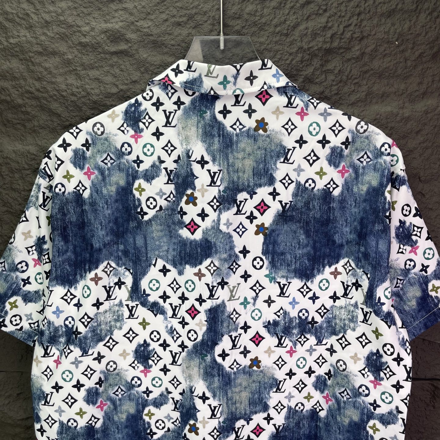 【LOUIS VUITTON】半袖シャツ