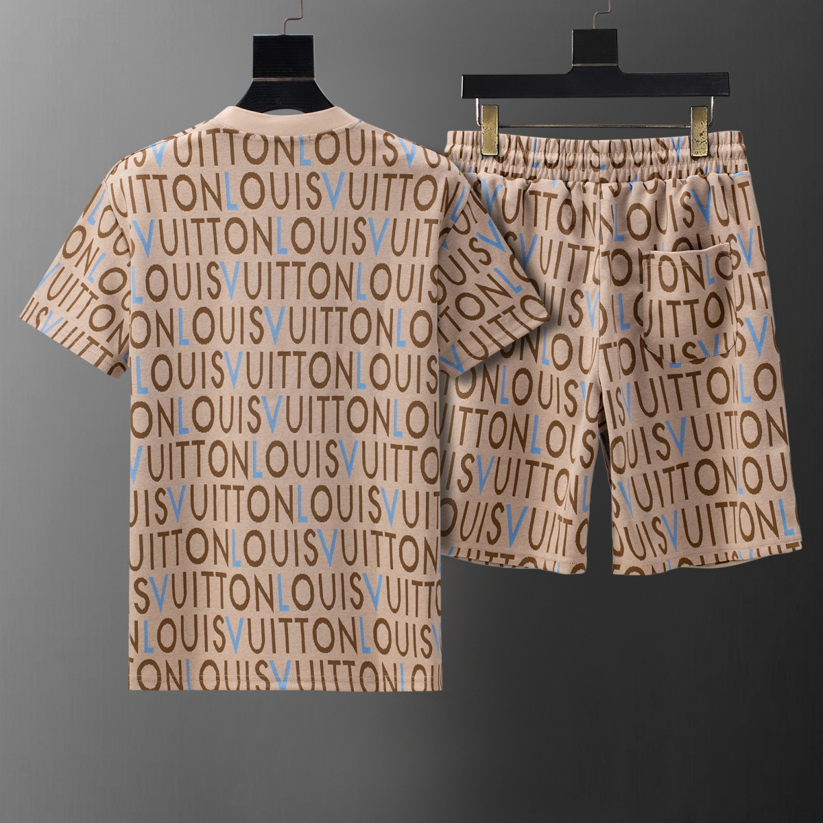 【LOUIS VUITTON】半袖T シャツショートパンツ セットアップ
