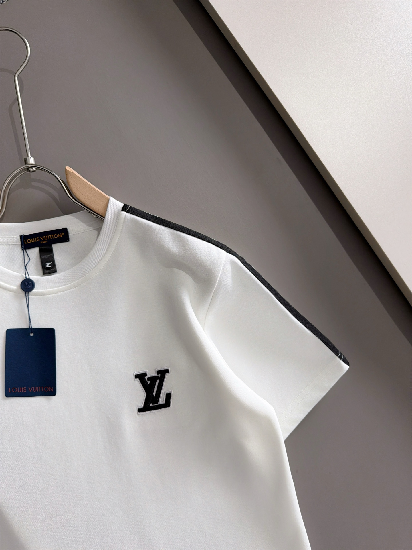 【LOUIS VUITTON】半袖T シャツショートパンツ セットアップ