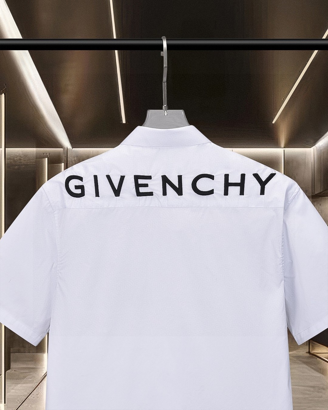 【GIVENCHY】半袖シャツ