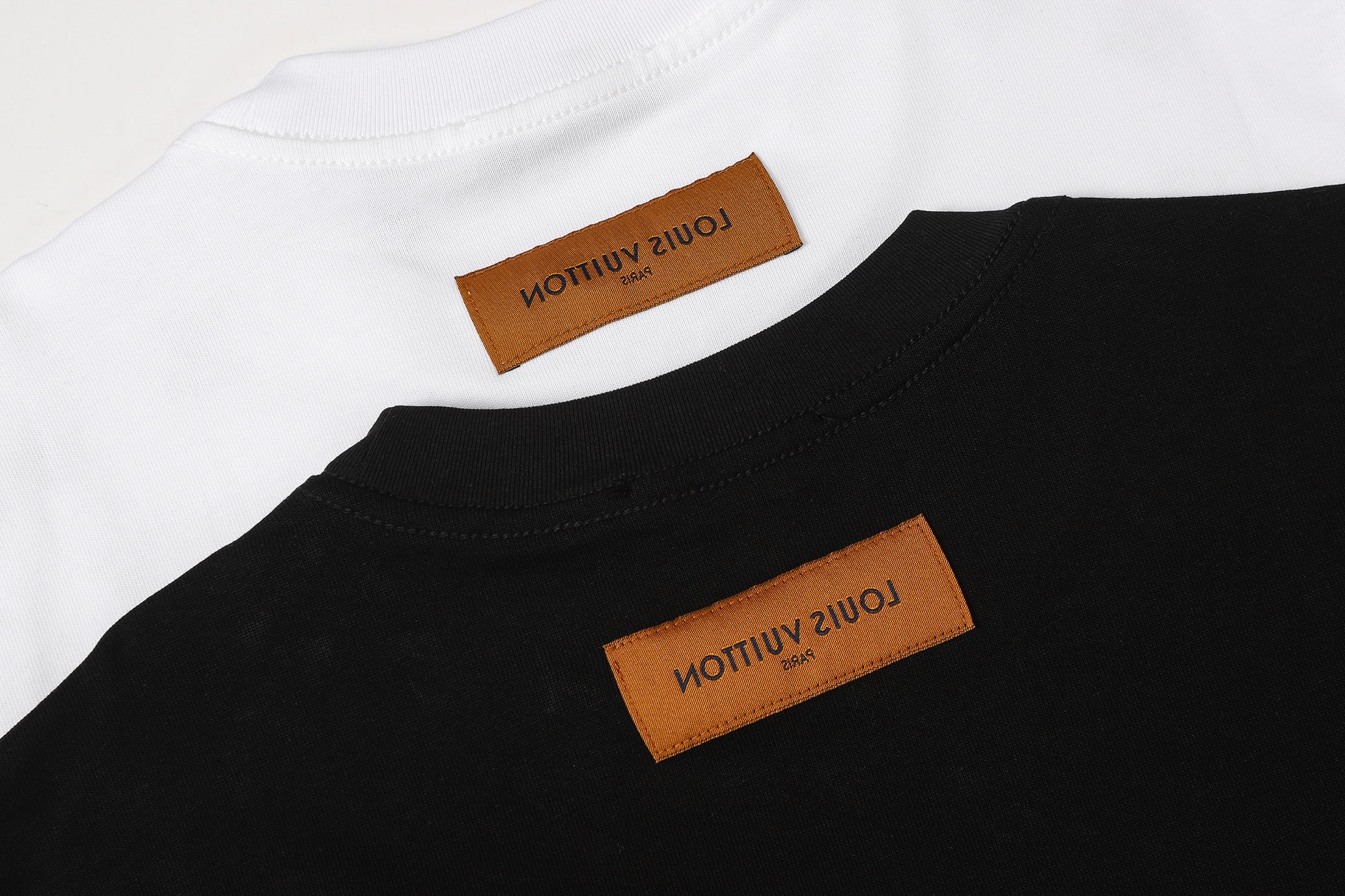 【LOUIS VUITTON】半袖 T シャツ