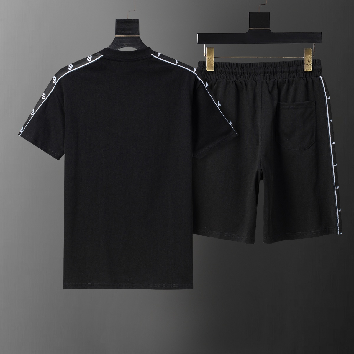 【BALENCIAGA】半袖T シャツショートパンツ セットアップ