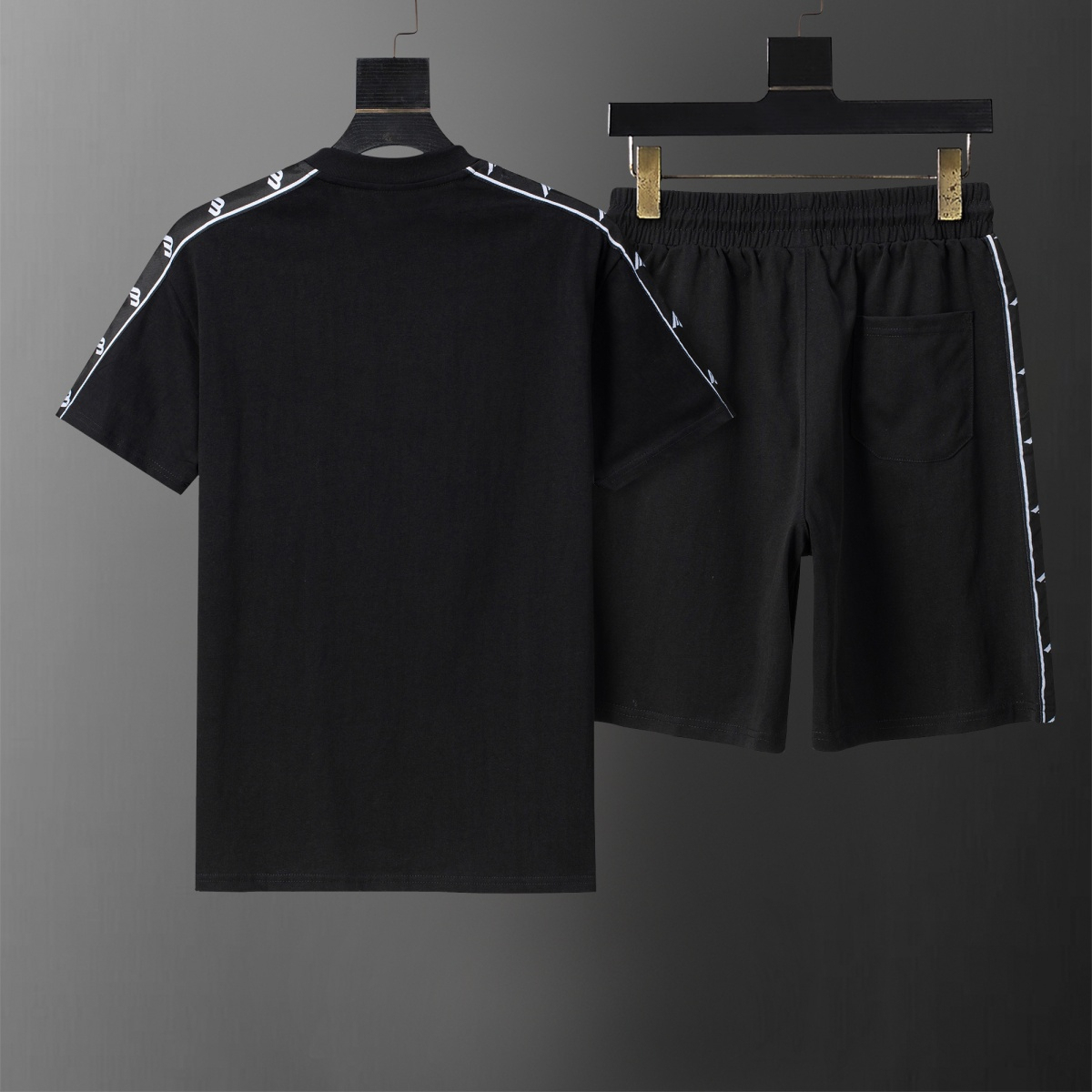 【BALENCIAGA】半袖T シャツショートパンツ セットアップ