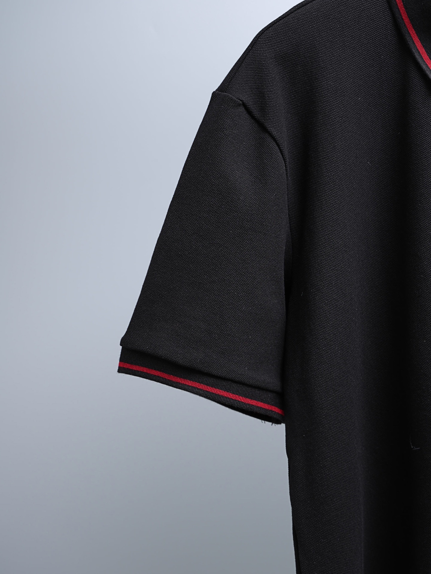 【MONCLER】半袖ポロシャツ