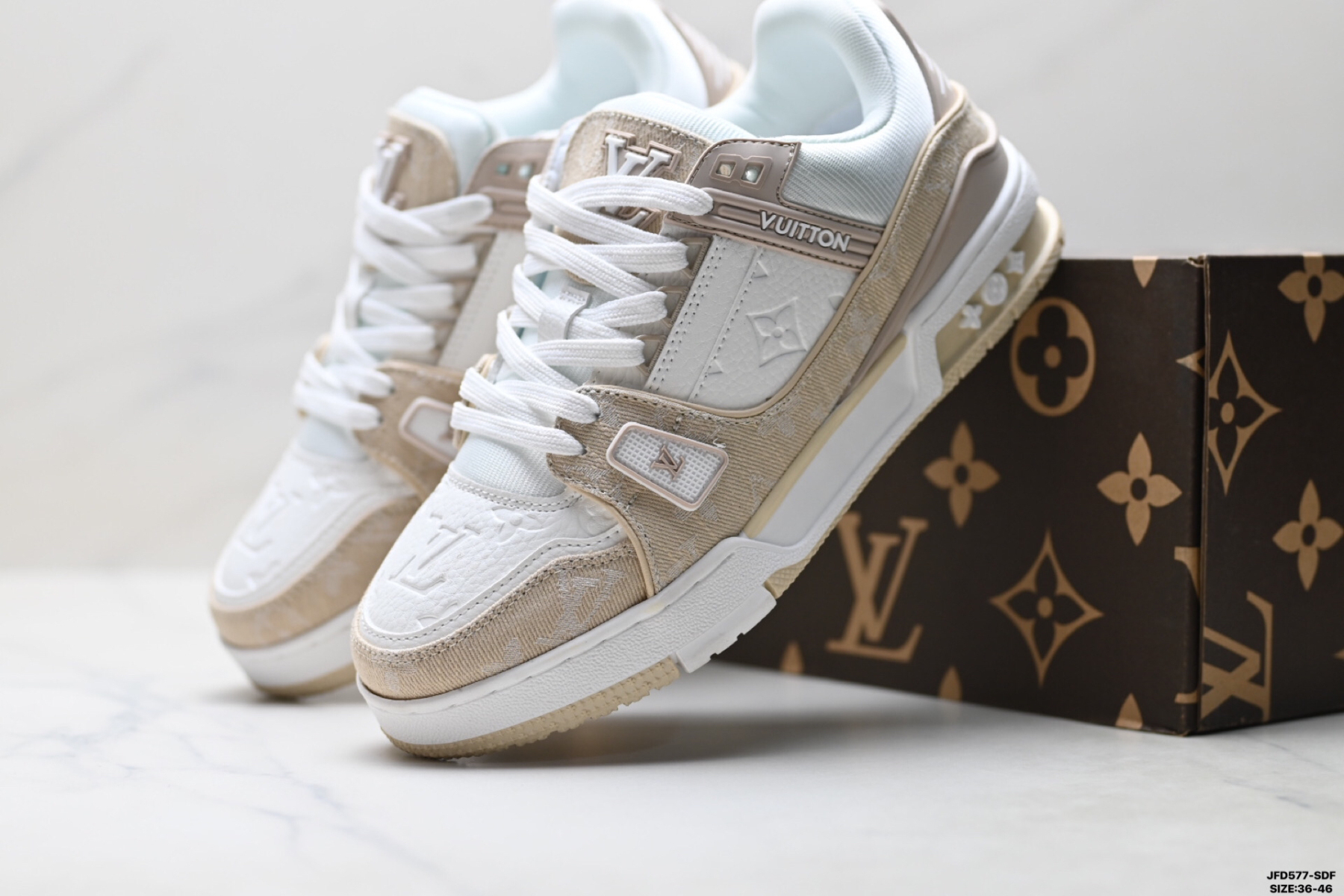 Louis Vuitton Trainer Sneaker Low スニーカー