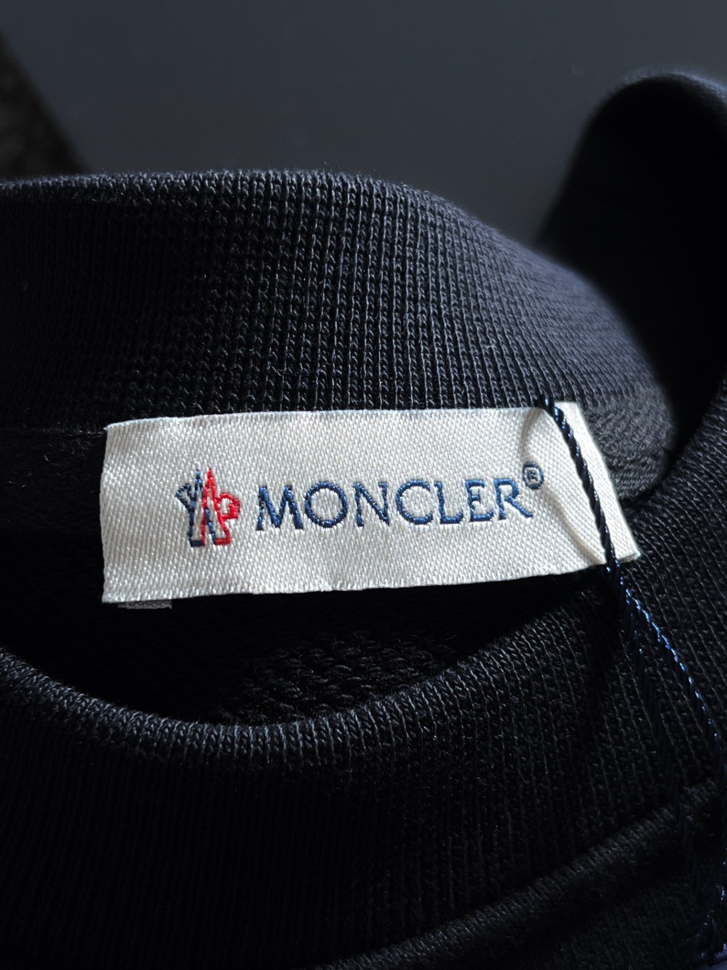 【MONCLER】長袖 T シャツ