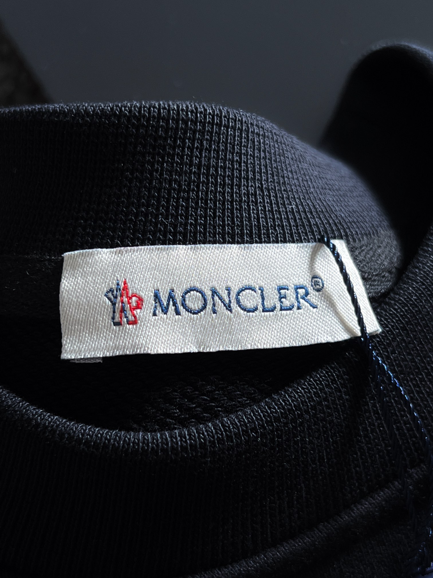 【MONCLER】長袖 T シャツ