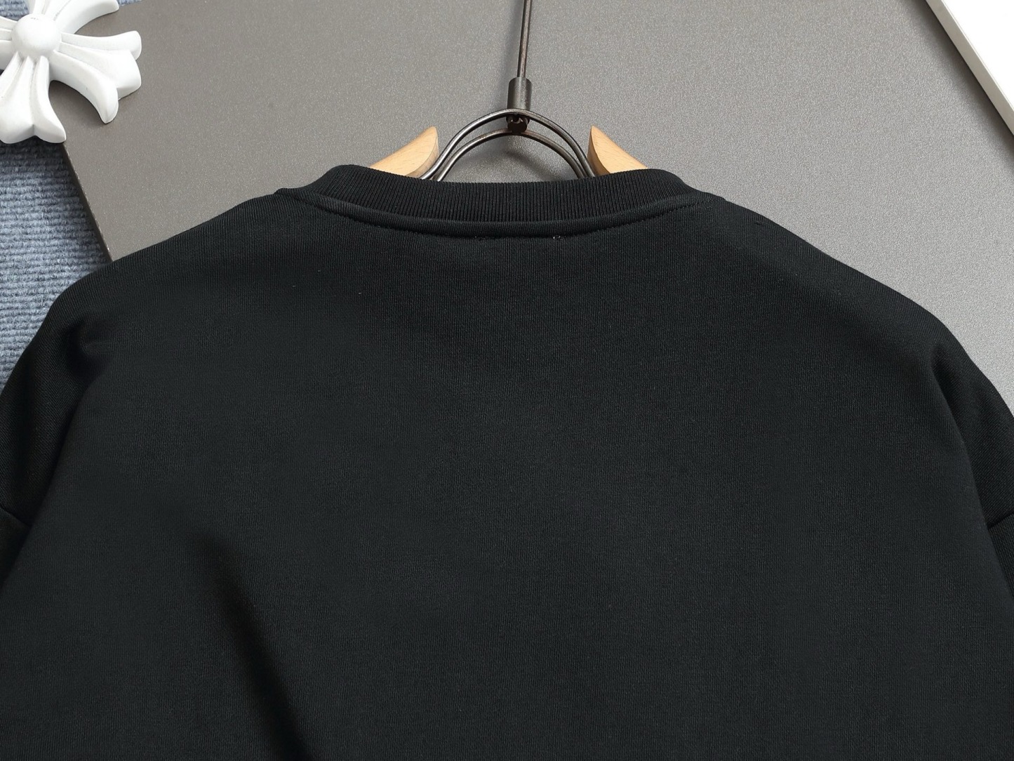 【BURBERRY】プリント長袖 T シャツ