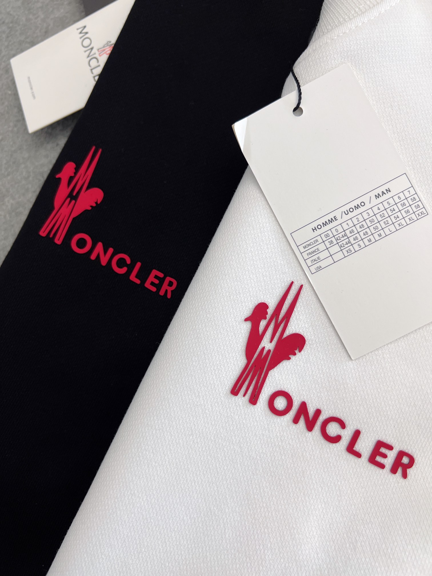 【MONCLER】長袖 T シャツ
