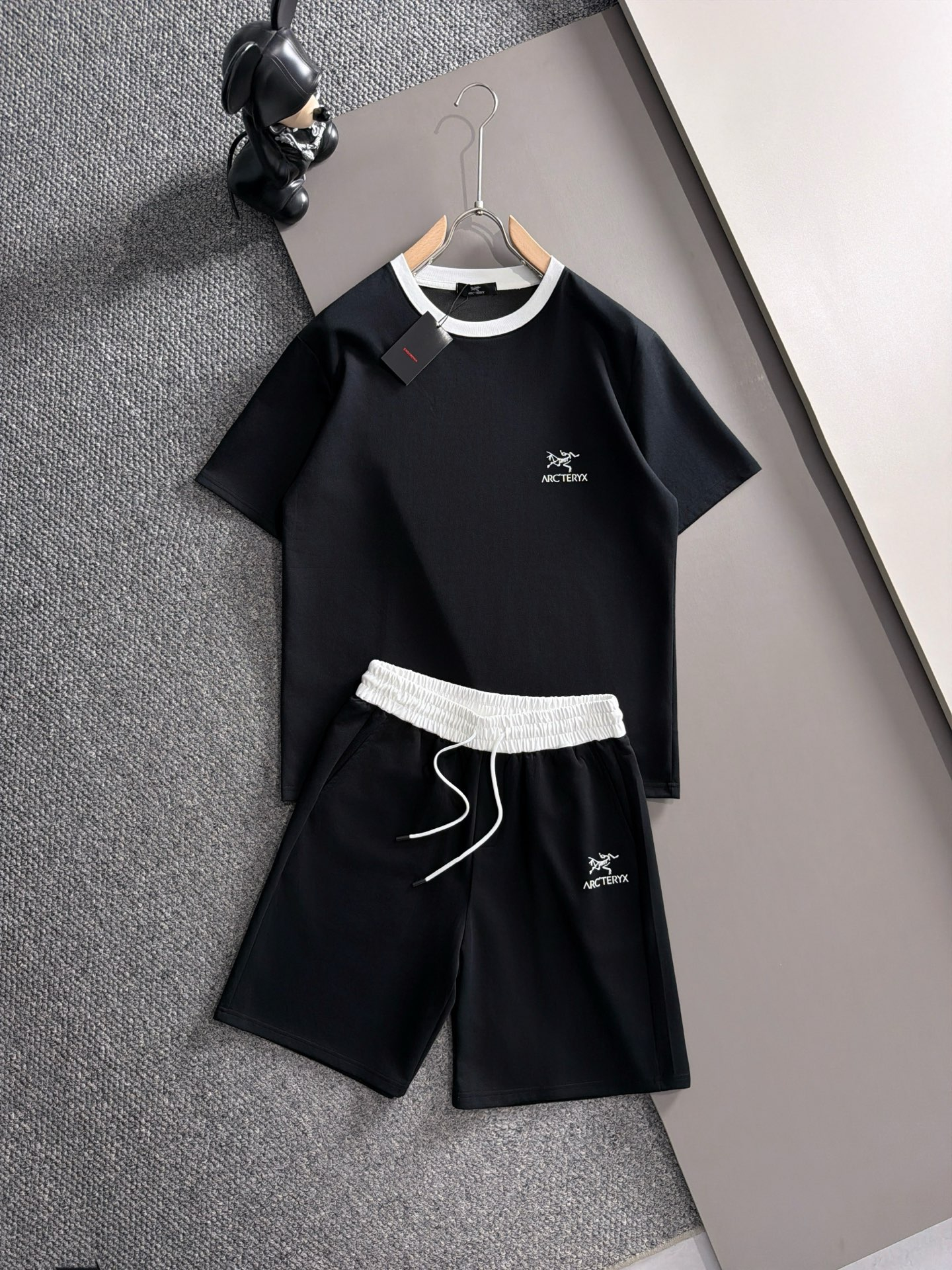 【ARC'TERYX】半袖T シャツショートパンツ セットアップ