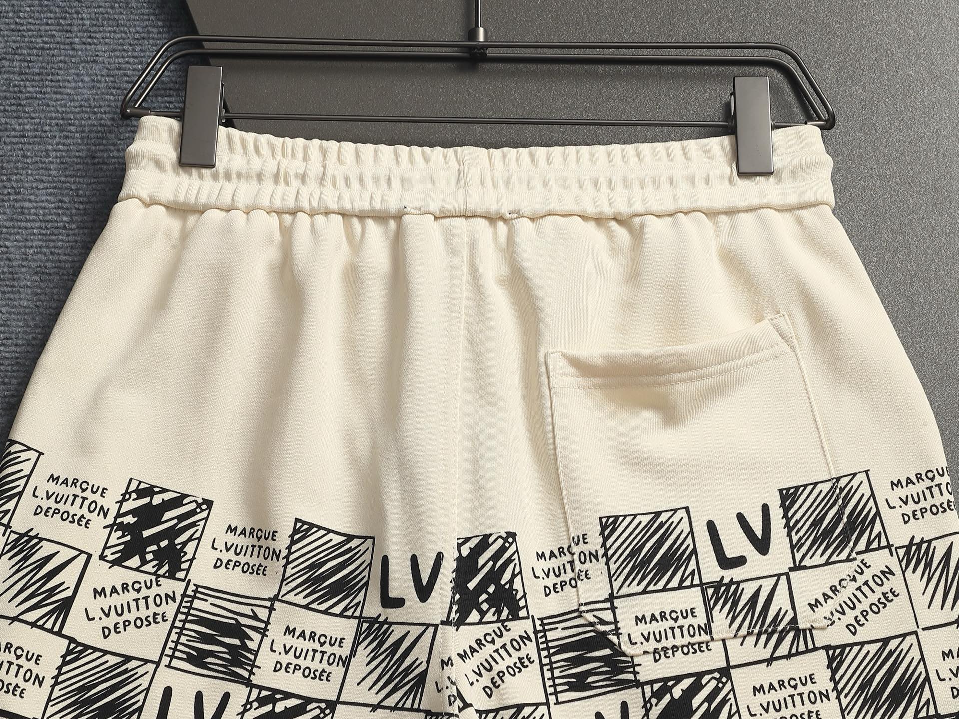 【LOUIS VUITTON】ショートパンツ