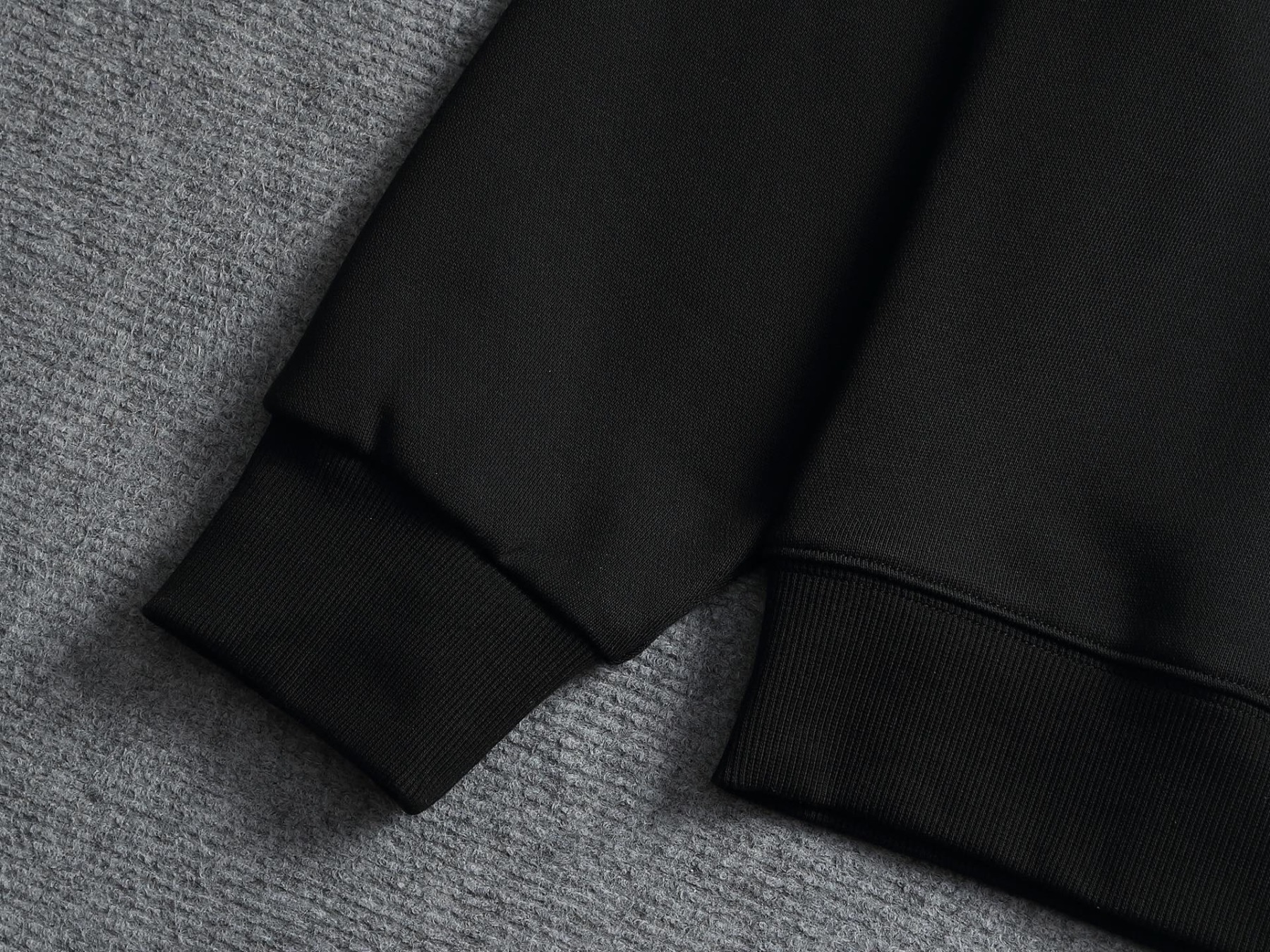 【LOUIS VUITTON】長袖 T シャツ