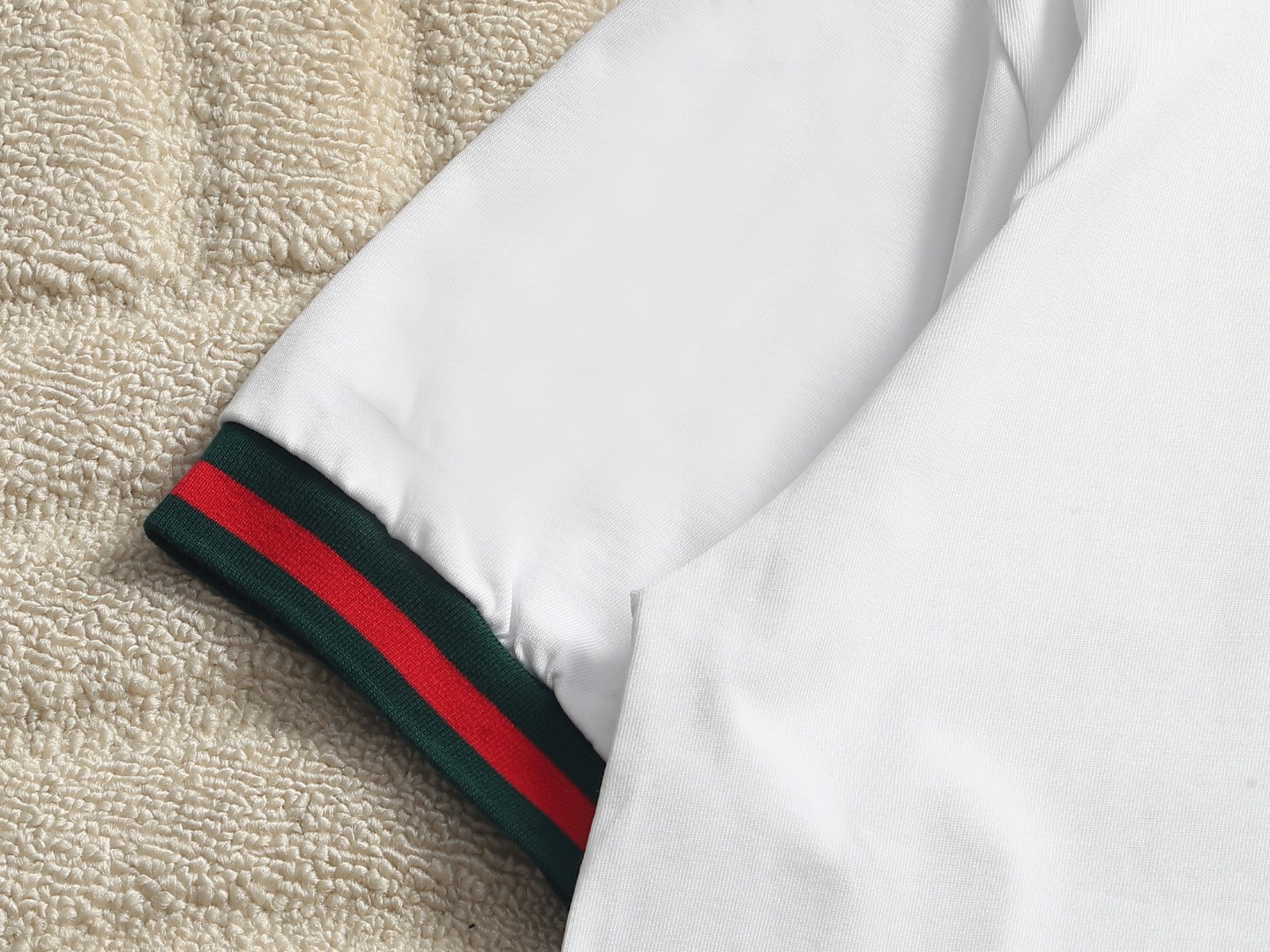 【GUCCI】半袖 T シャツ