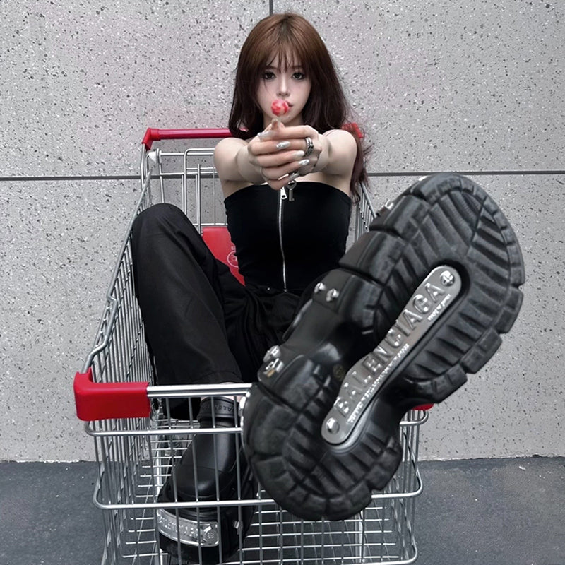 BALENCIAGA【 海外ブランド直営店】*HOT*男の子も女の子も着られます HARDCROCS™ ミュール