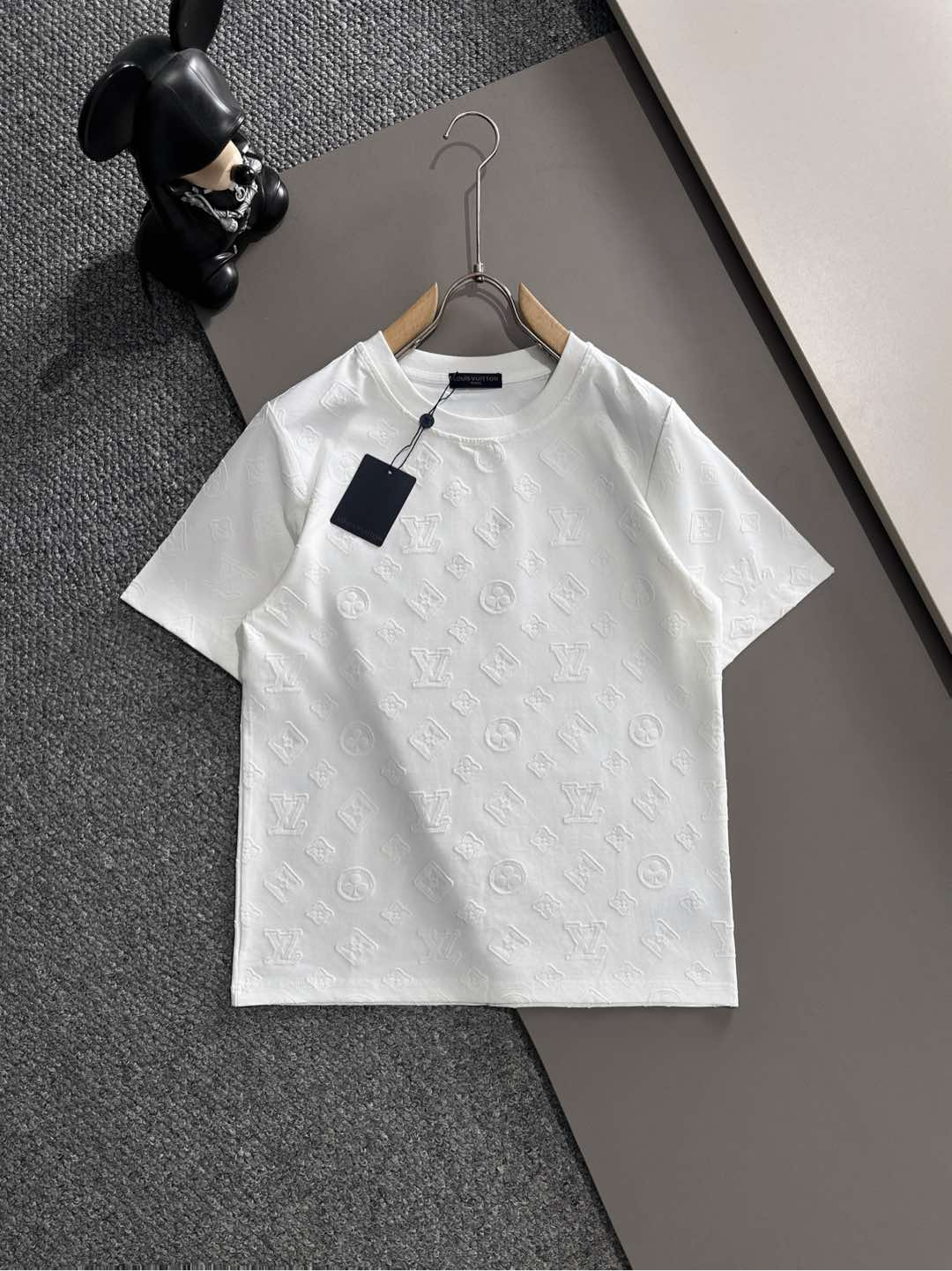 【LOUIS VUITTON】半袖T シャツショートパンツ セットアップ