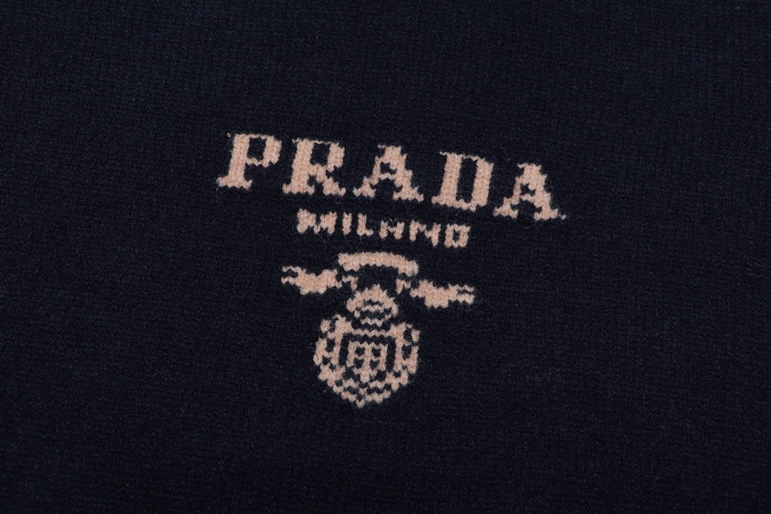 【PRADA 公式旗艦店】プラダ セーター好評に付き再入荷！ 241031
