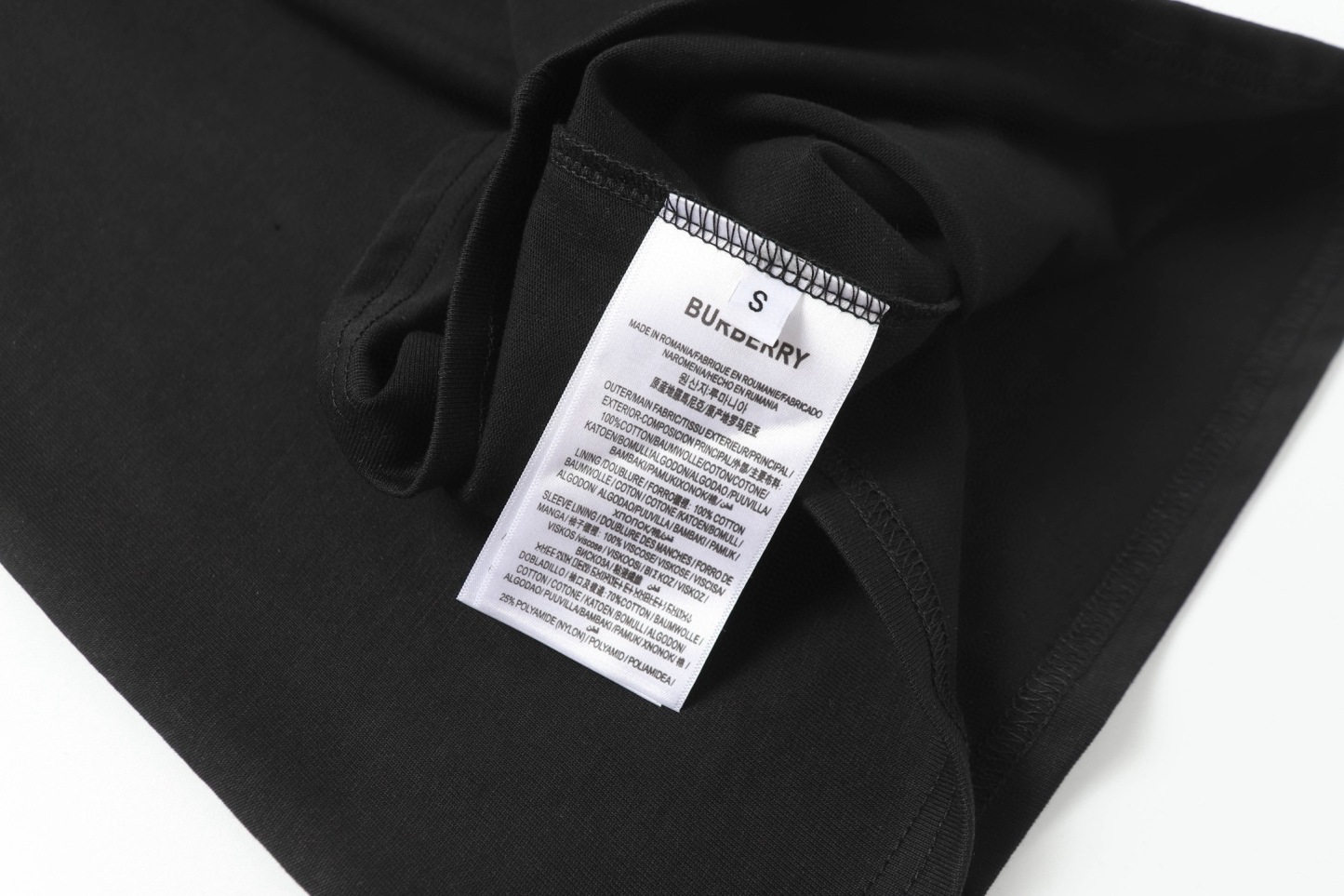 【BURBERRY】半袖 T シャツ