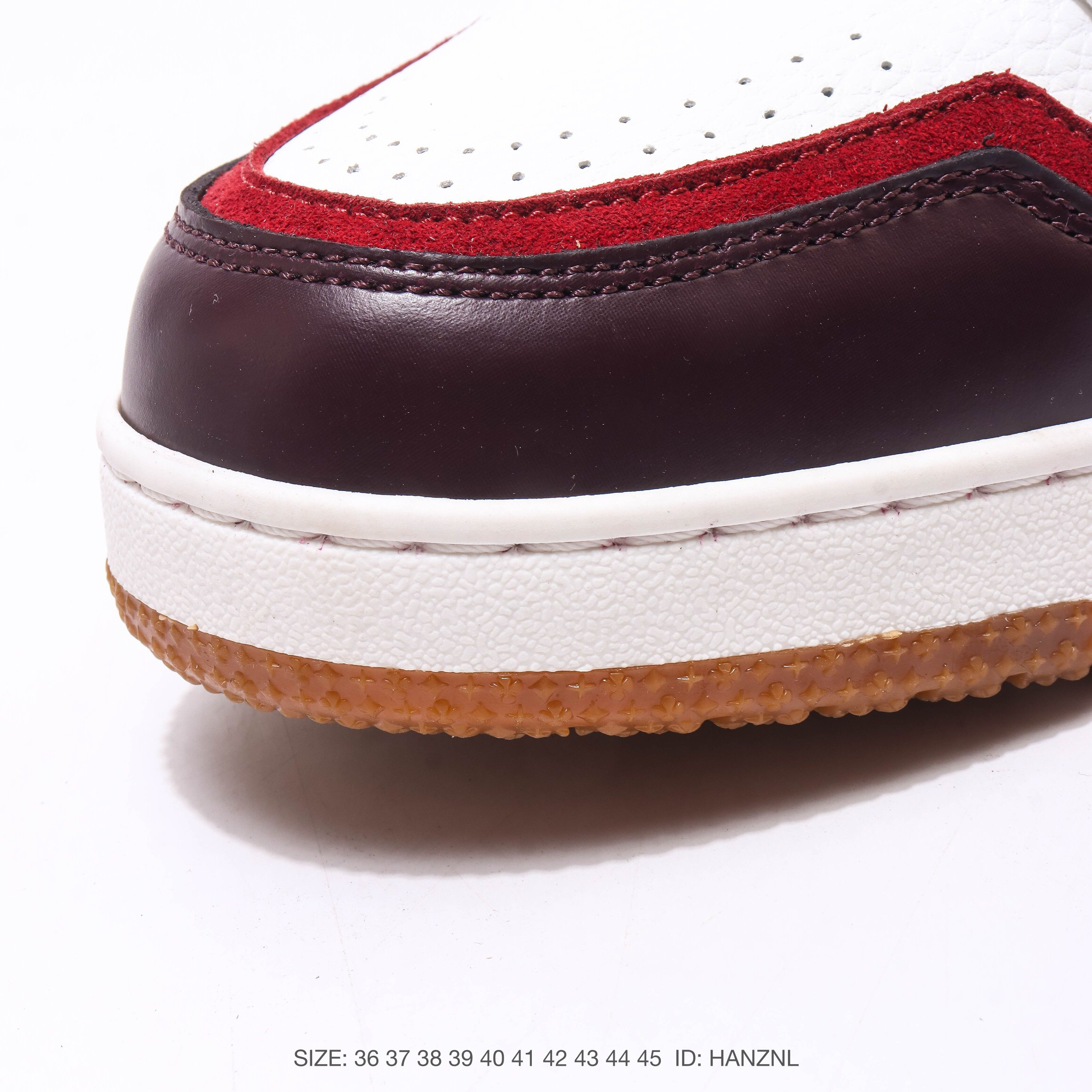 LOUIS VUITTON LV Trainer ローカットスニーカー 3 色