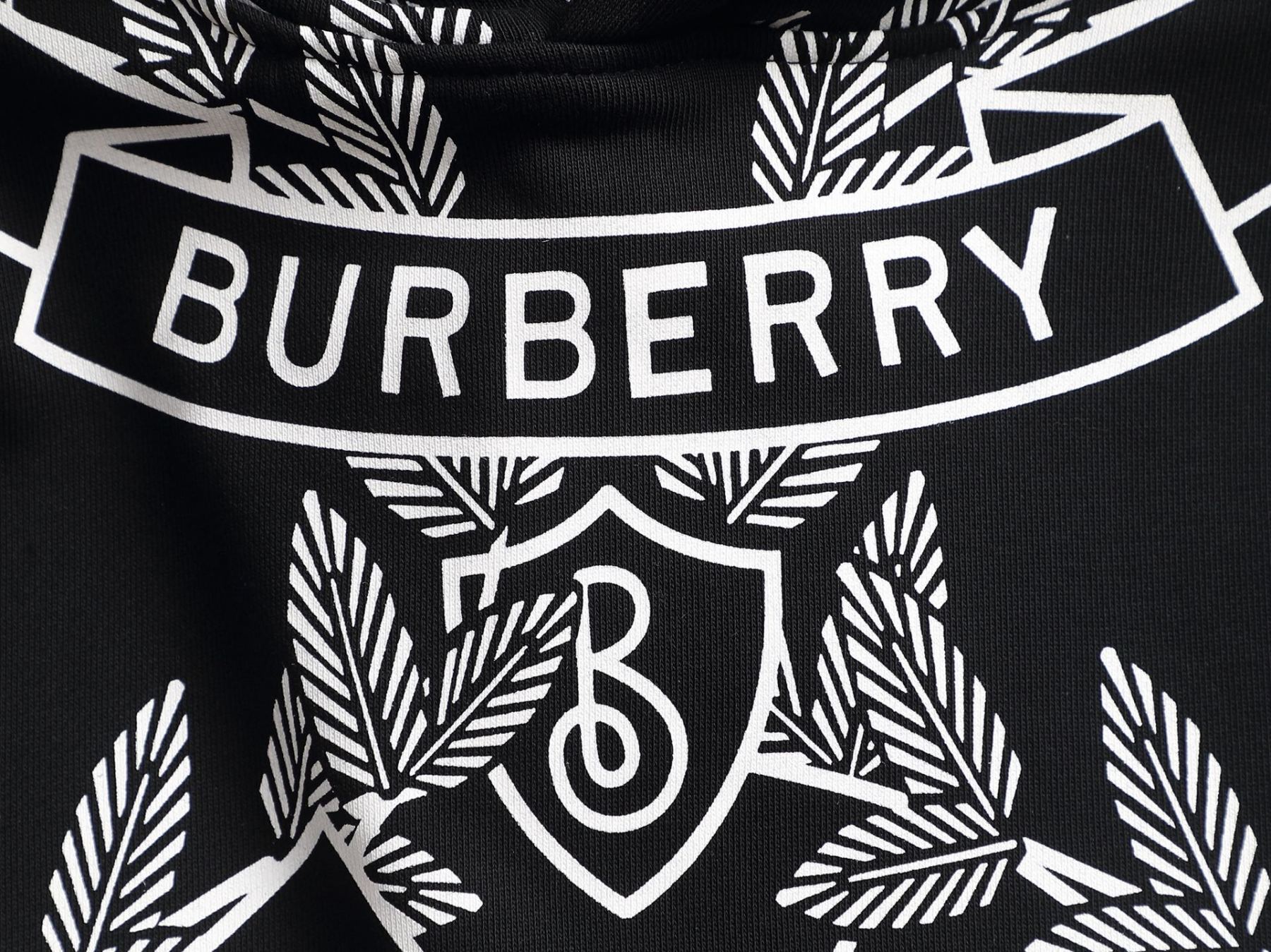 【BURBERRY】バーバリー パーカー