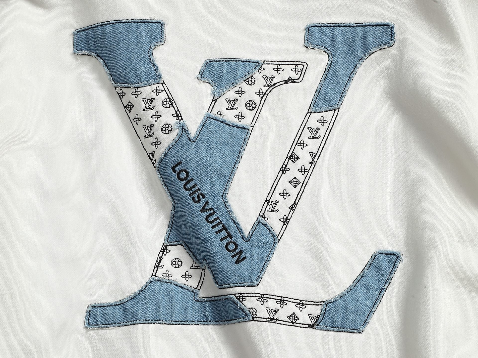 【LOUIS VUITTON】長袖 T シャツ