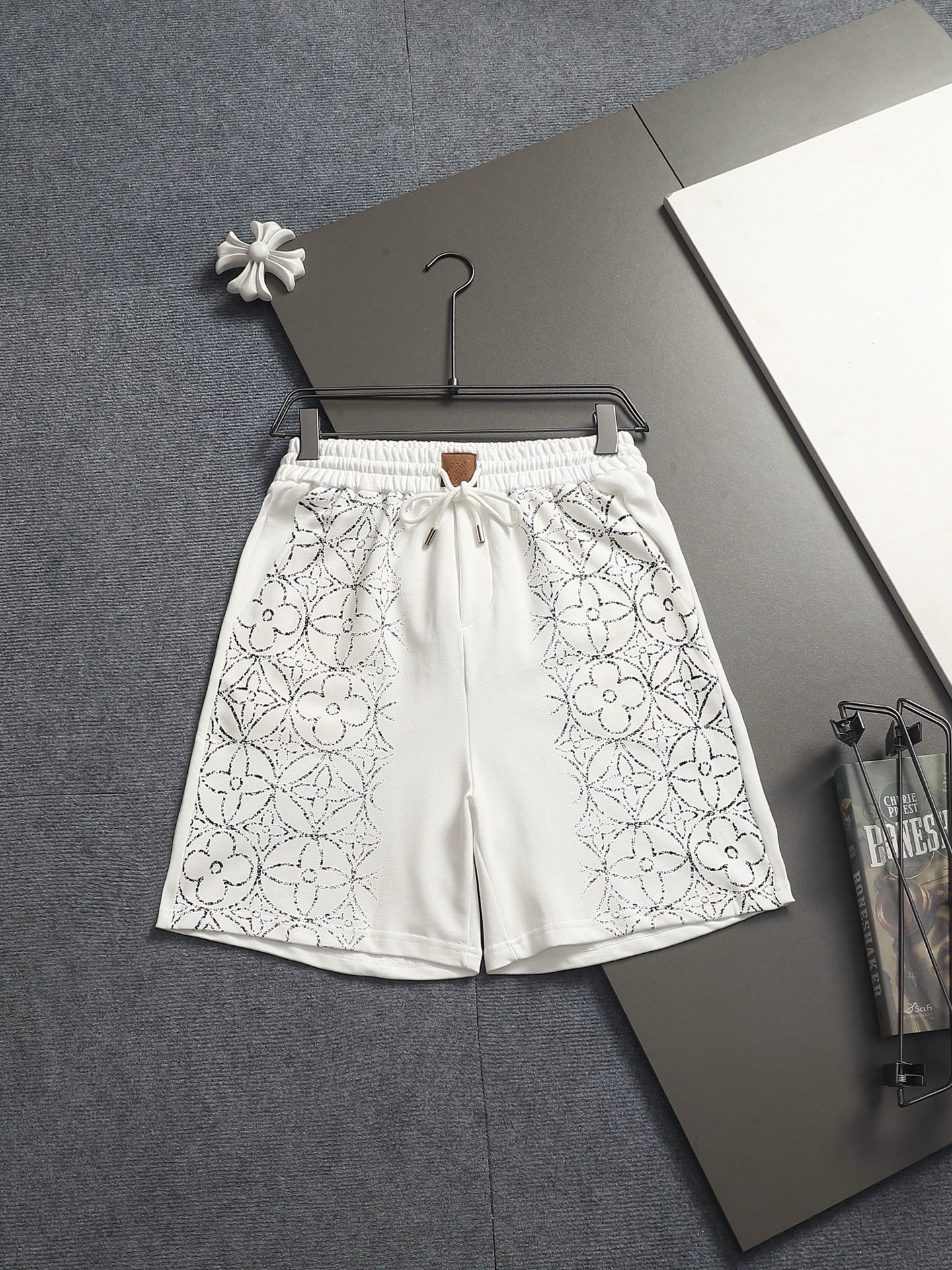 【LOUIS VUITTON】ショートパンツ