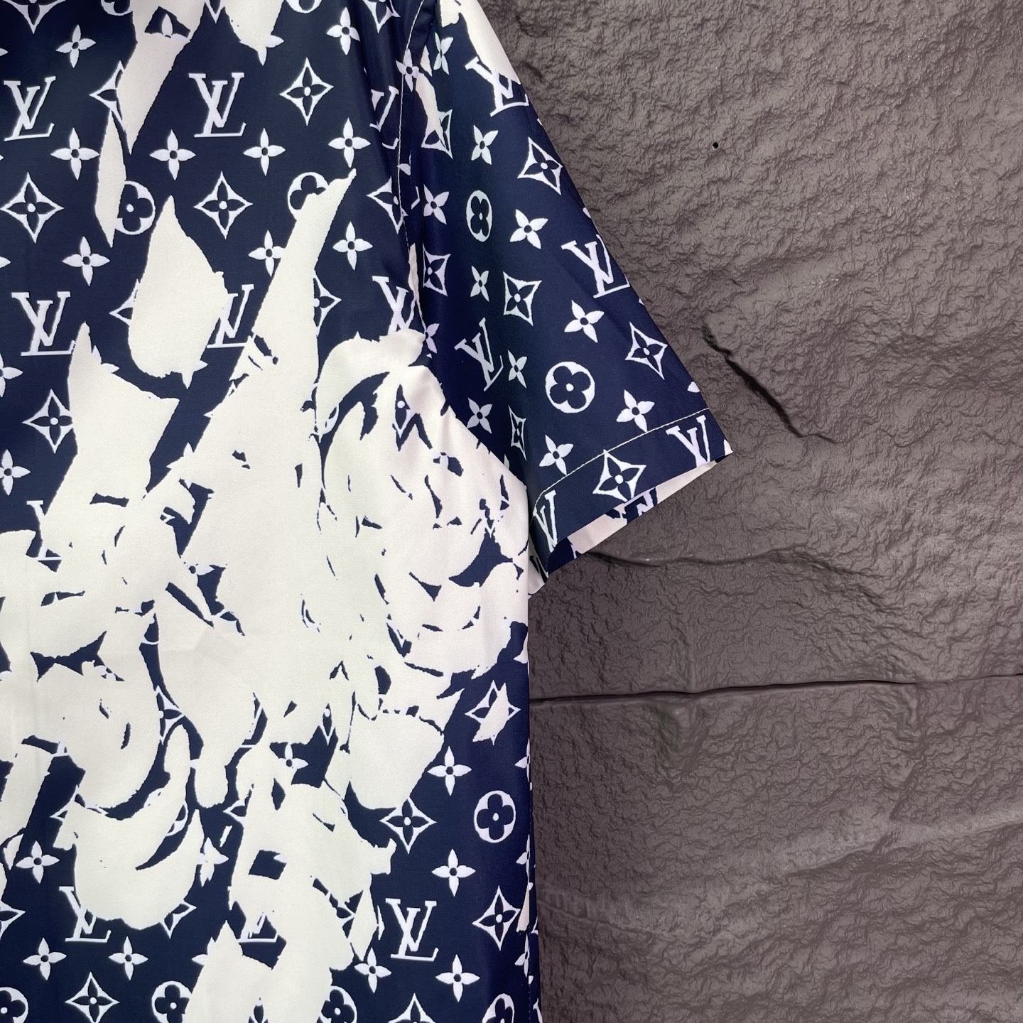 【LOUIS VUITTON】半袖シャツ