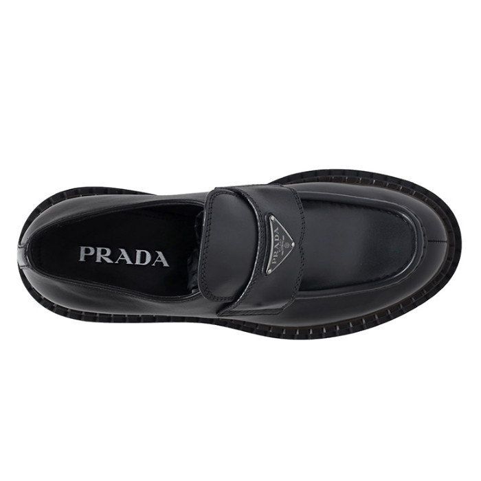 ♦PRADA♦エナメル 三角 ロゴ ローファー☆正規品☆