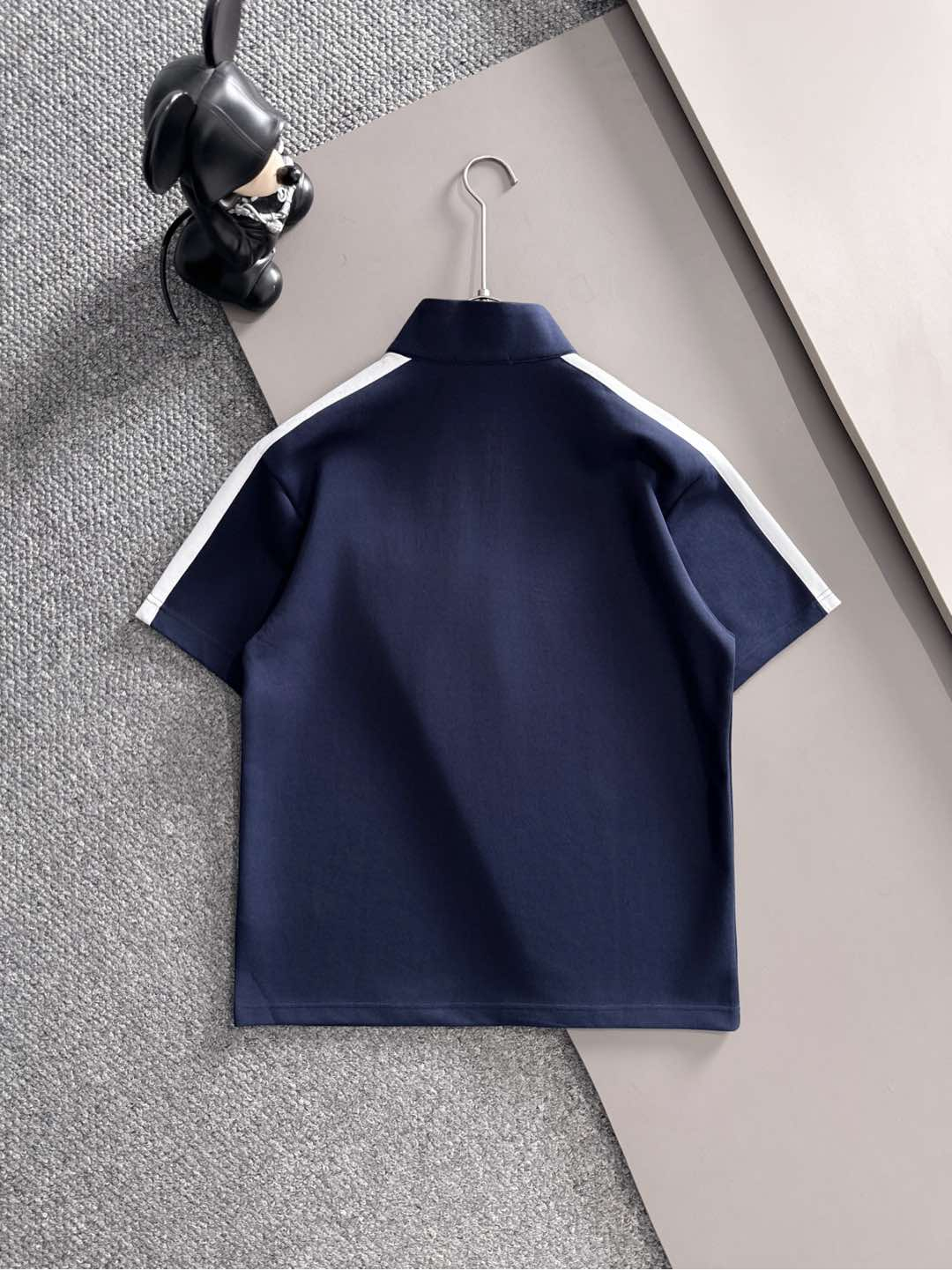 【LOUIS VUITTON】半袖T シャツショートパンツ セットアップ