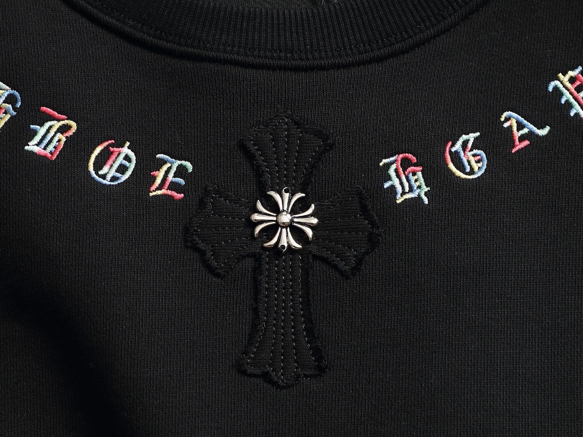 【CHROME HEARTS】刺繍長袖 T シャツ