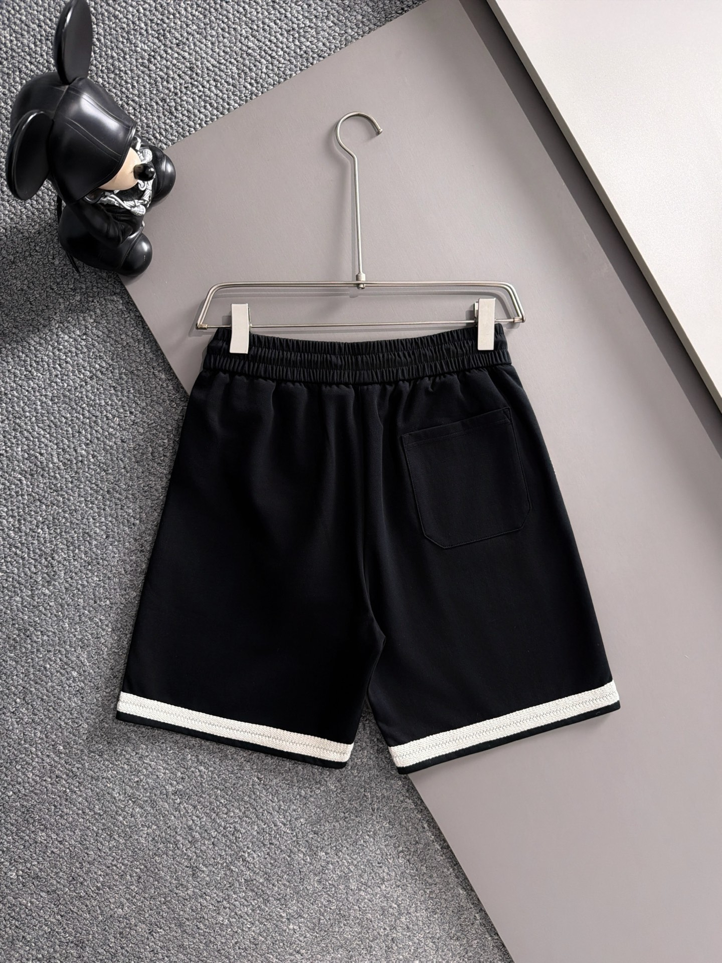 【PRADA】半袖T シャツショートパンツ セットアップ