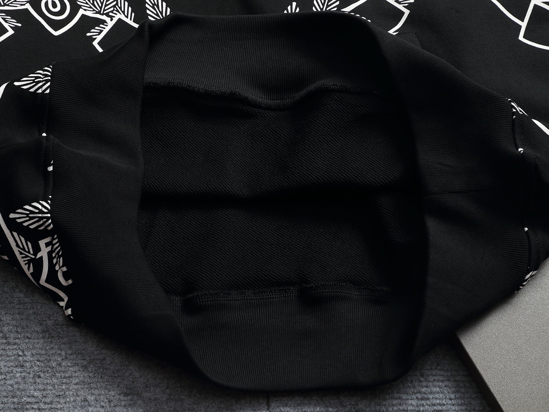【BURBERRY】バーバリー パーカー