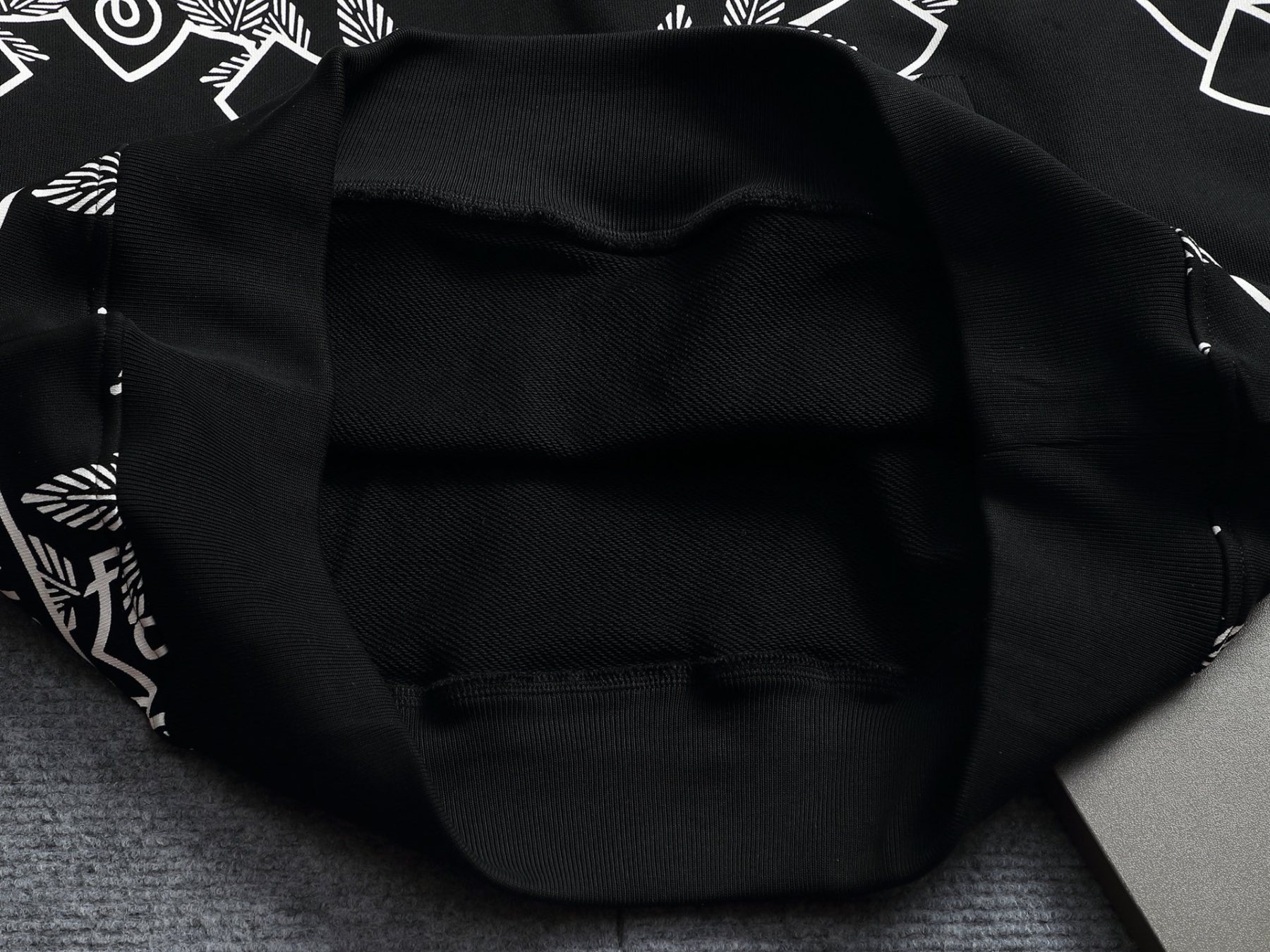 【BURBERRY】バーバリー パーカー