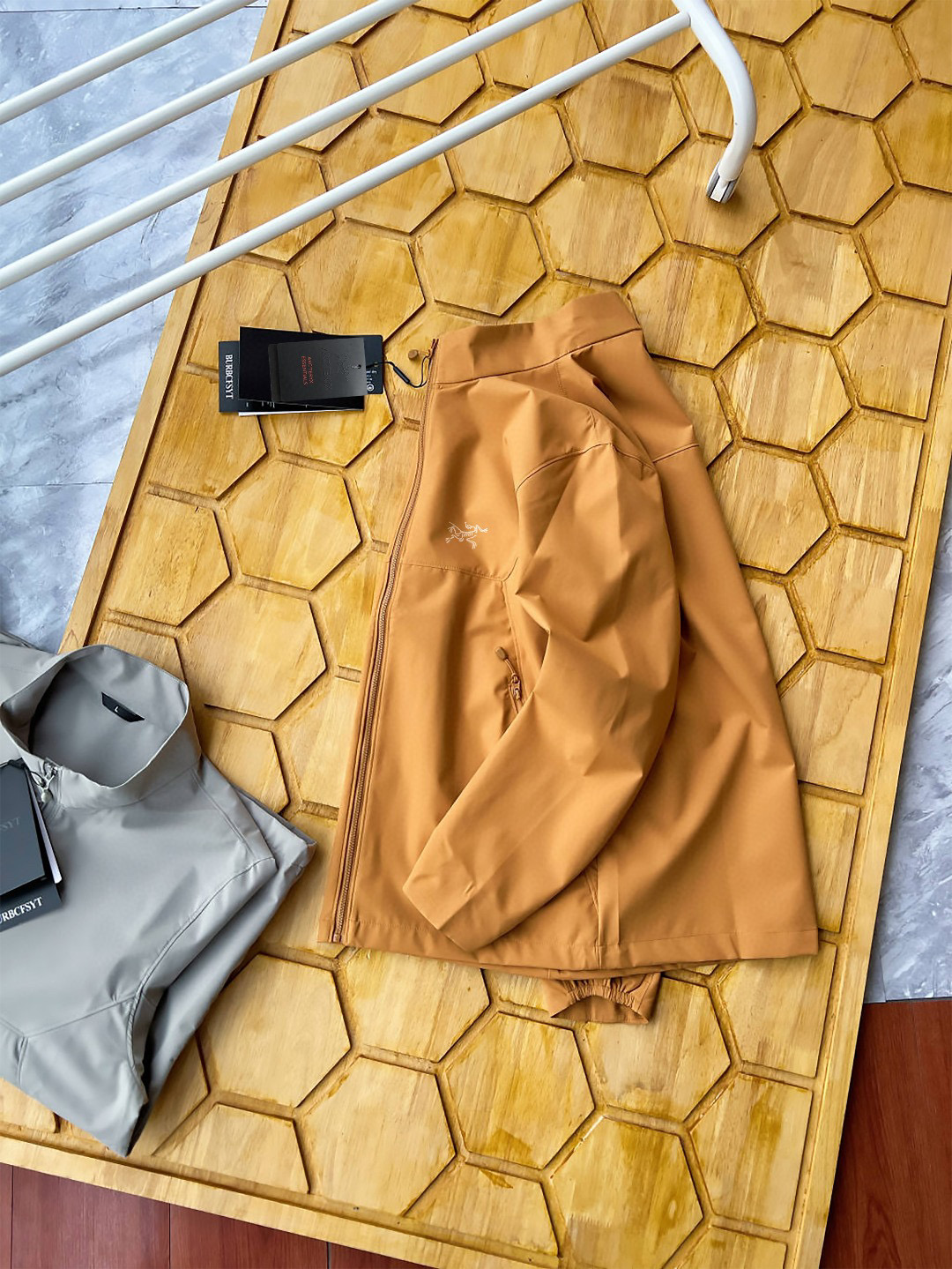 【ARC'TERYX】ジャケット