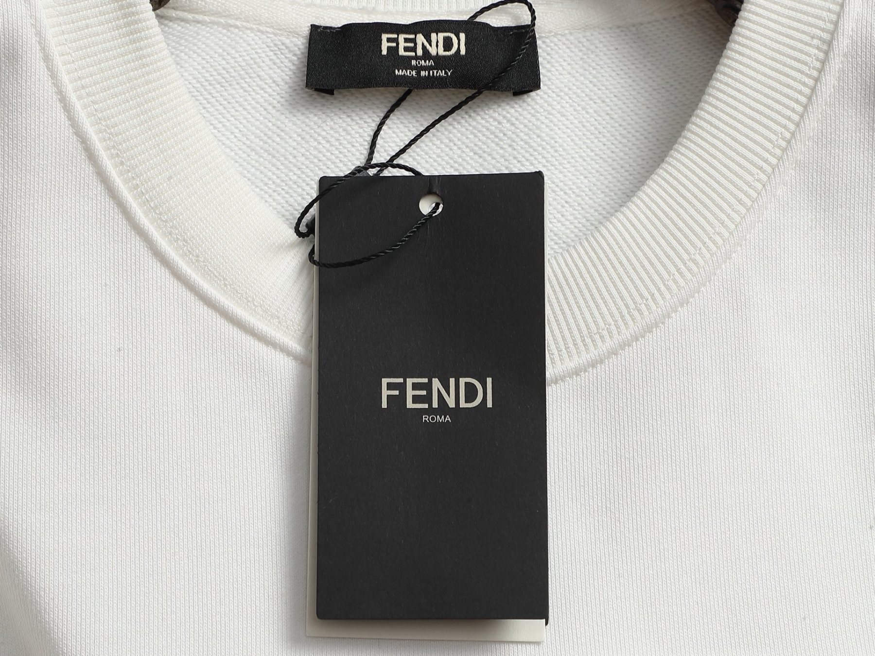【FENDI】刺繍長袖 T シャツ