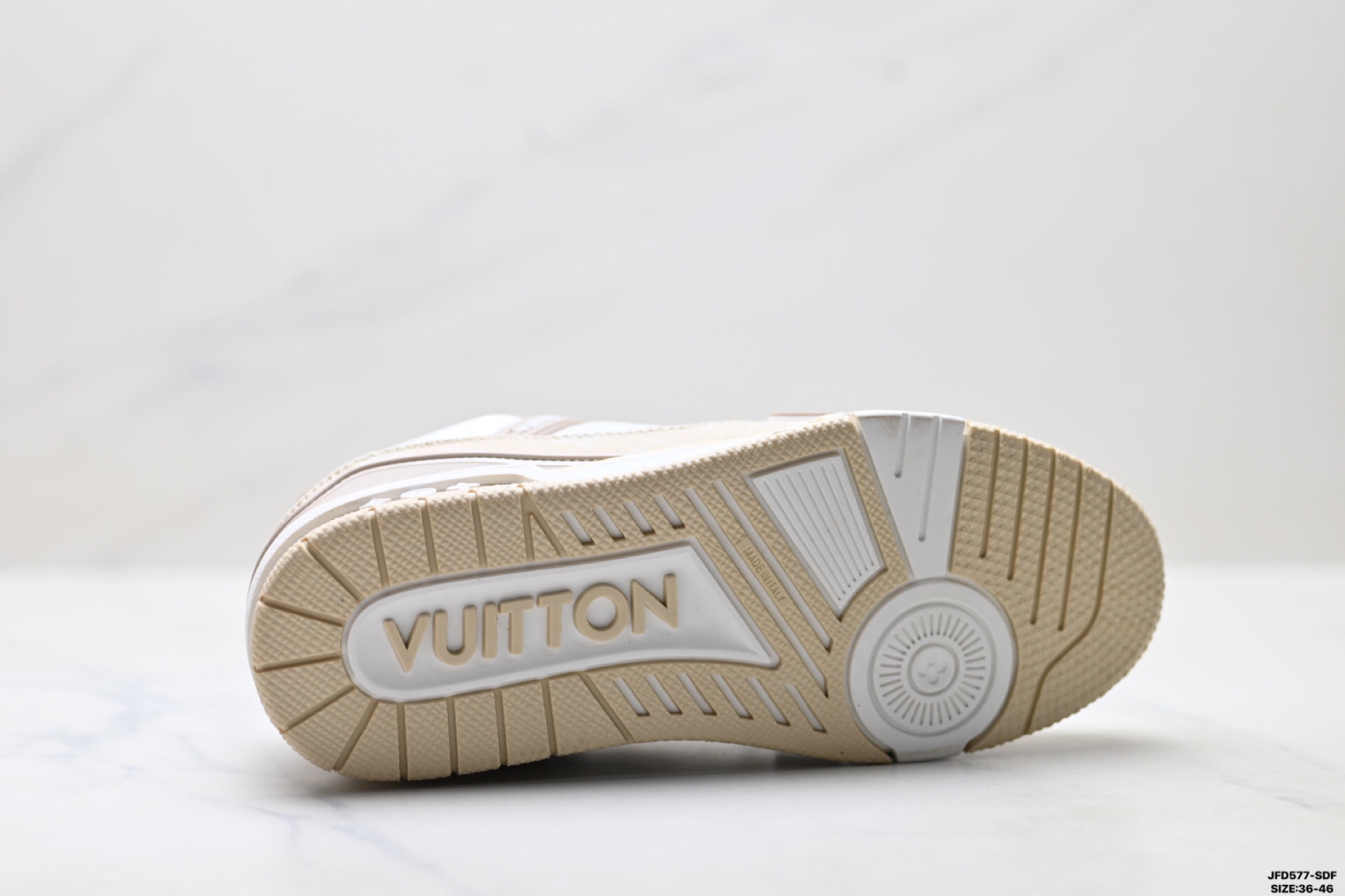 Louis Vuitton Trainer Sneaker Low スニーカー